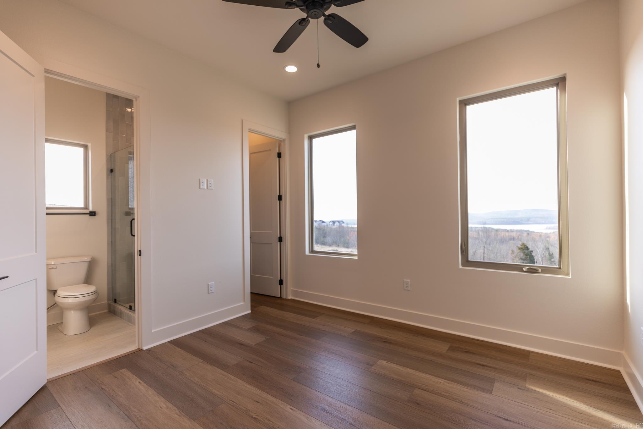 LAKEVIEW WEST - Residential