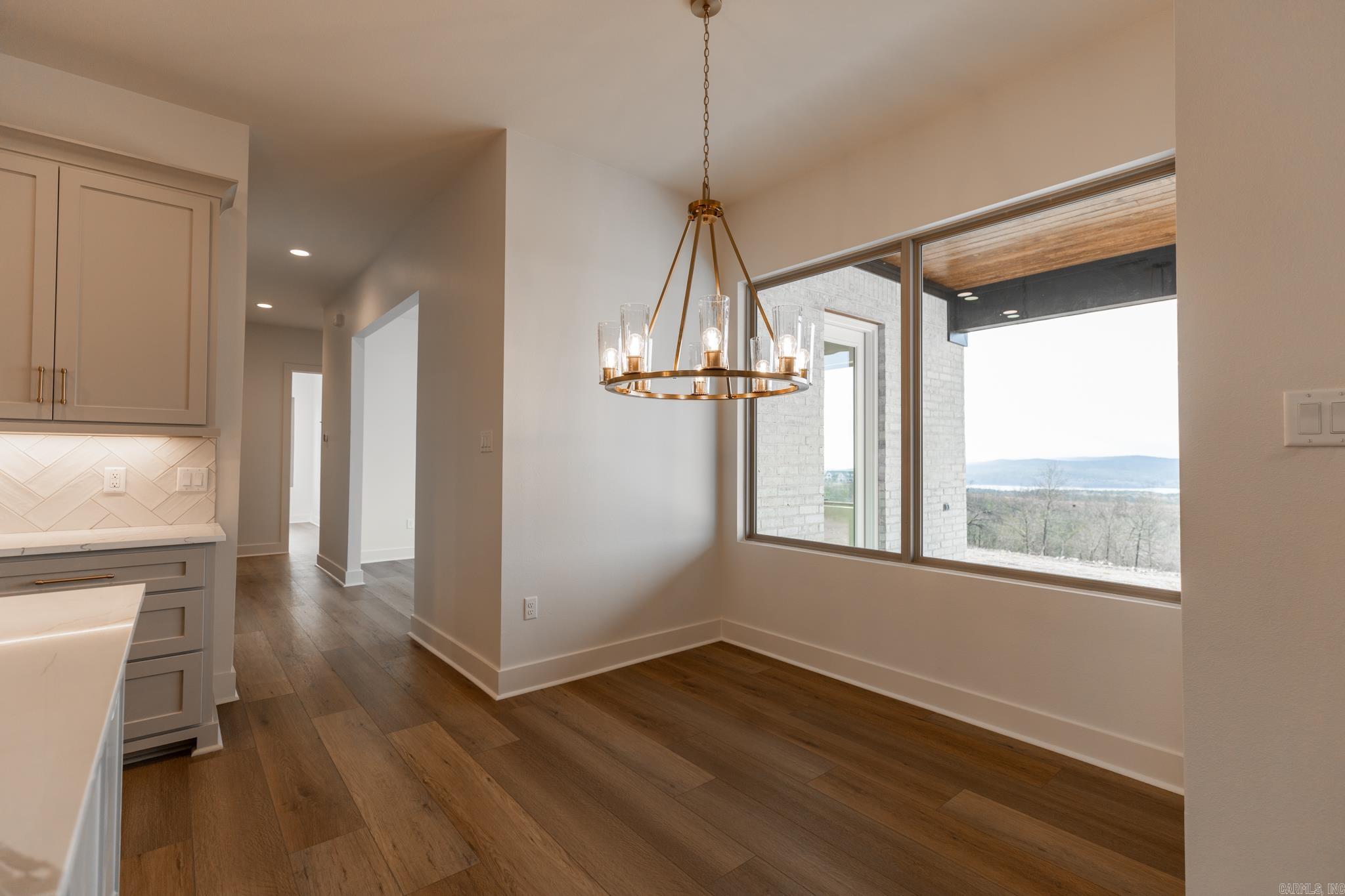 LAKEVIEW WEST - Residential