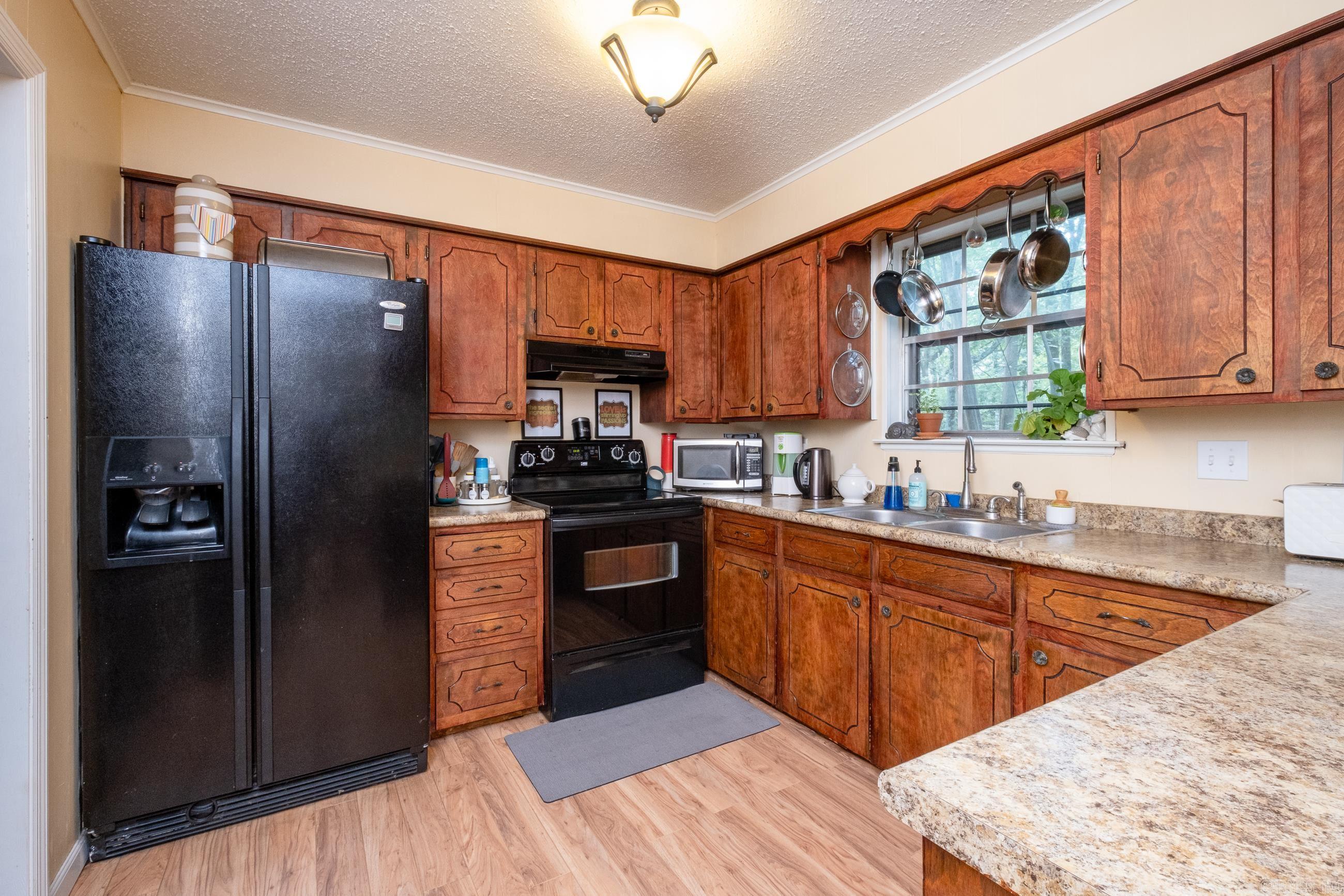 PLEASANT VIEW - Residential