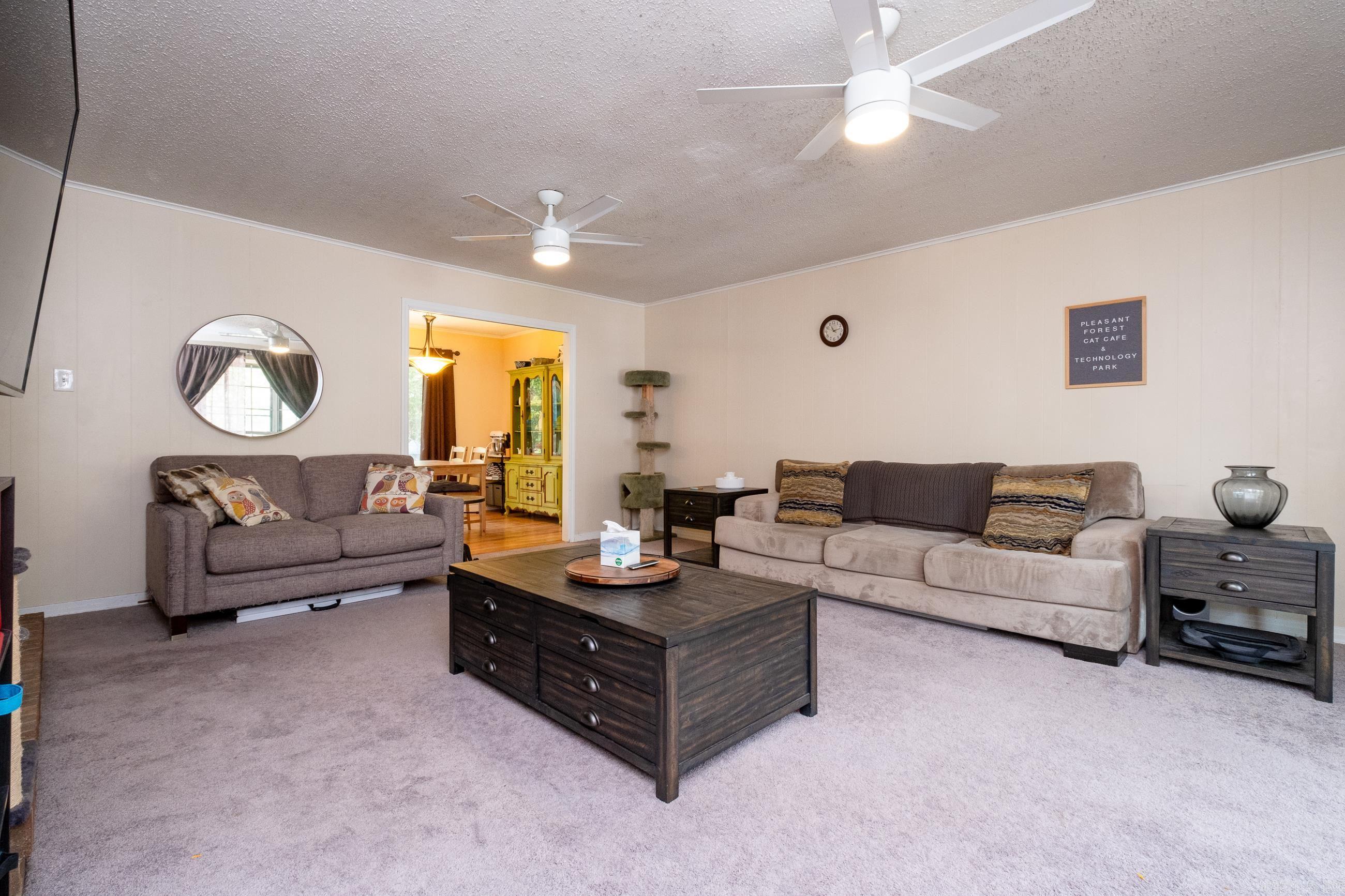 PLEASANT VIEW - Residential