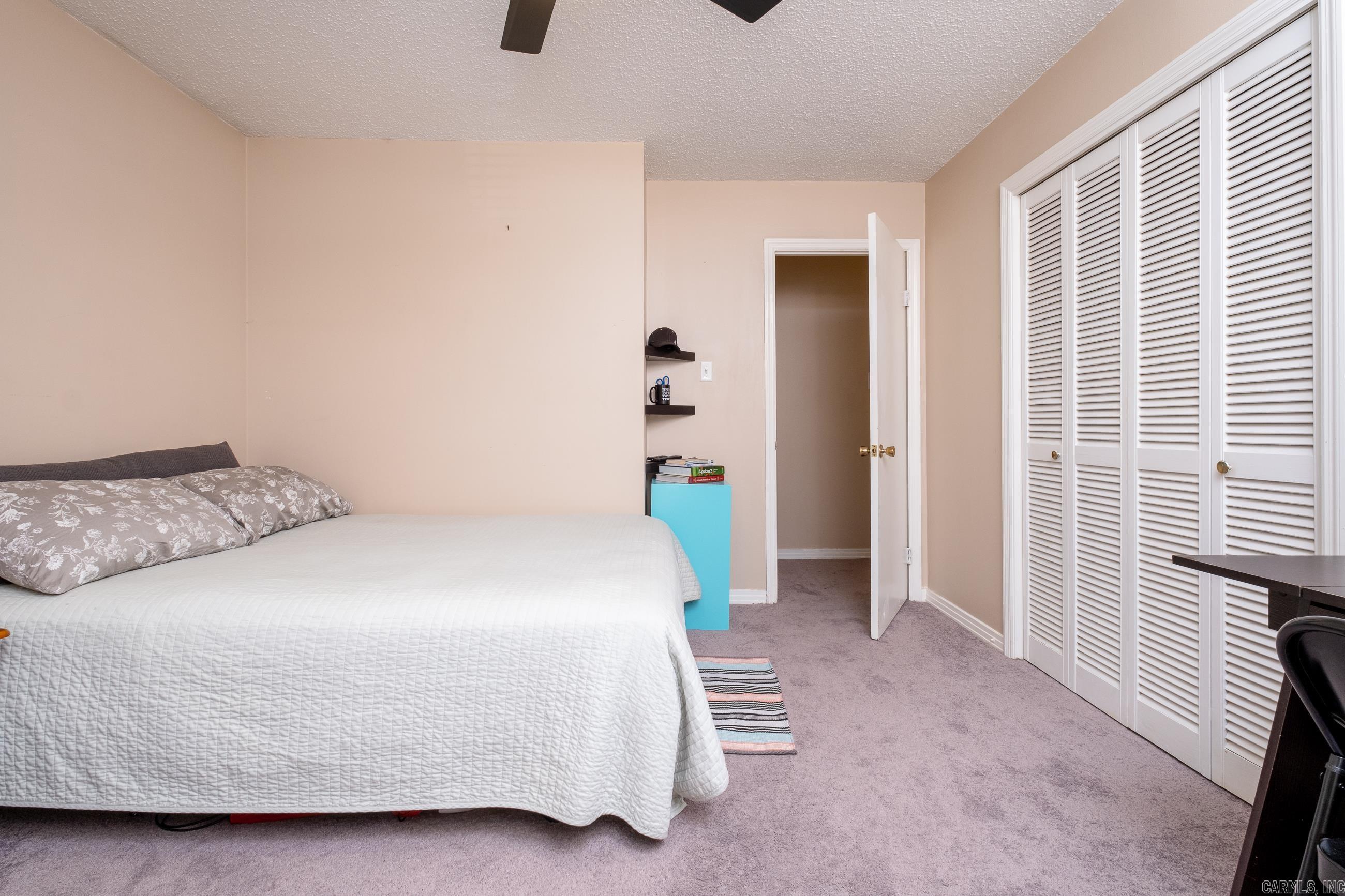 PLEASANT VIEW - Residential