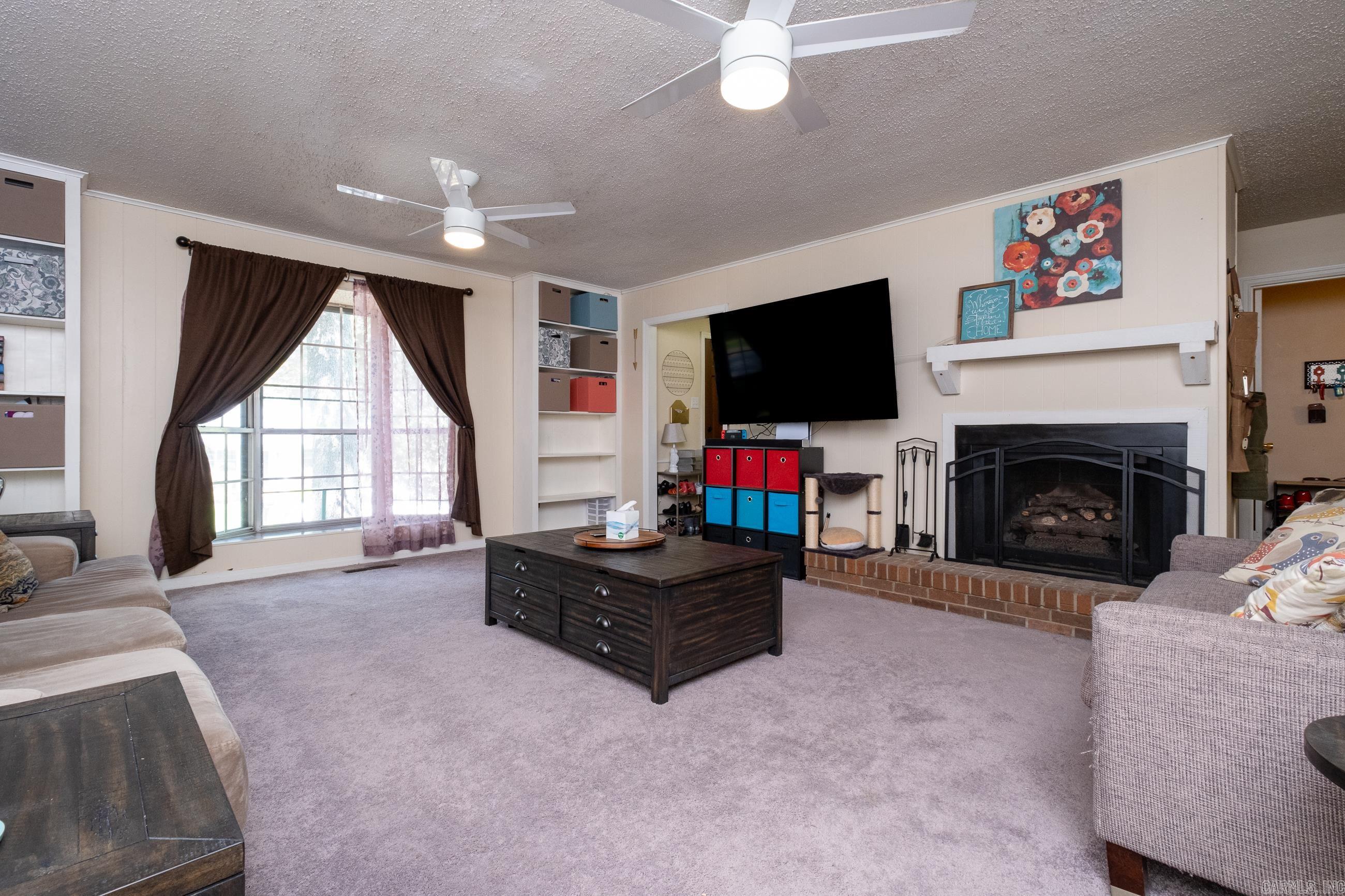 PLEASANT VIEW - Residential