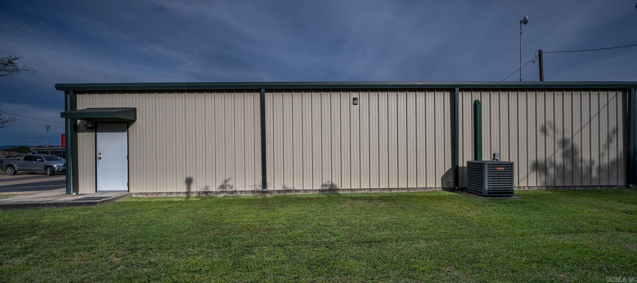Vineyard - Commercial Sale