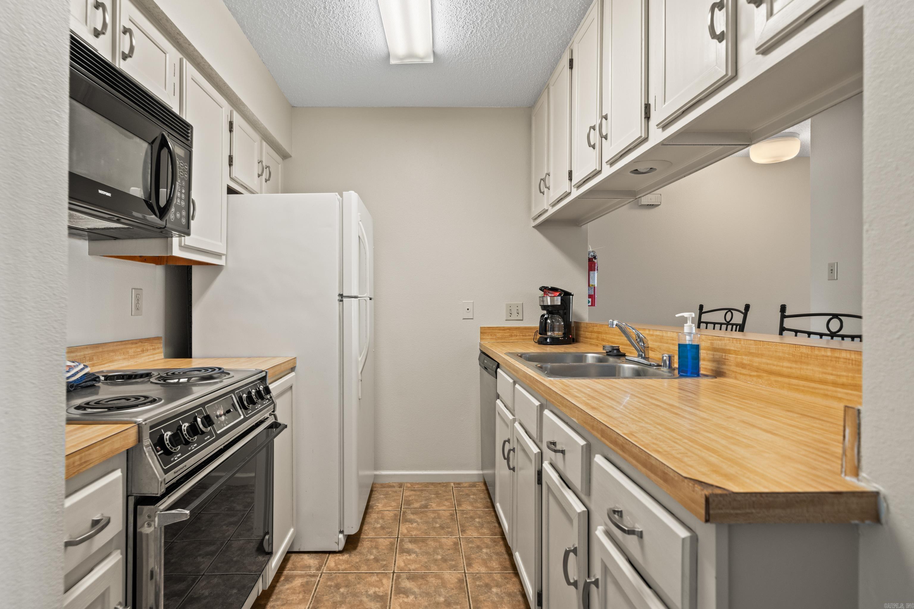 EMERALD ISLE HPR - Residential