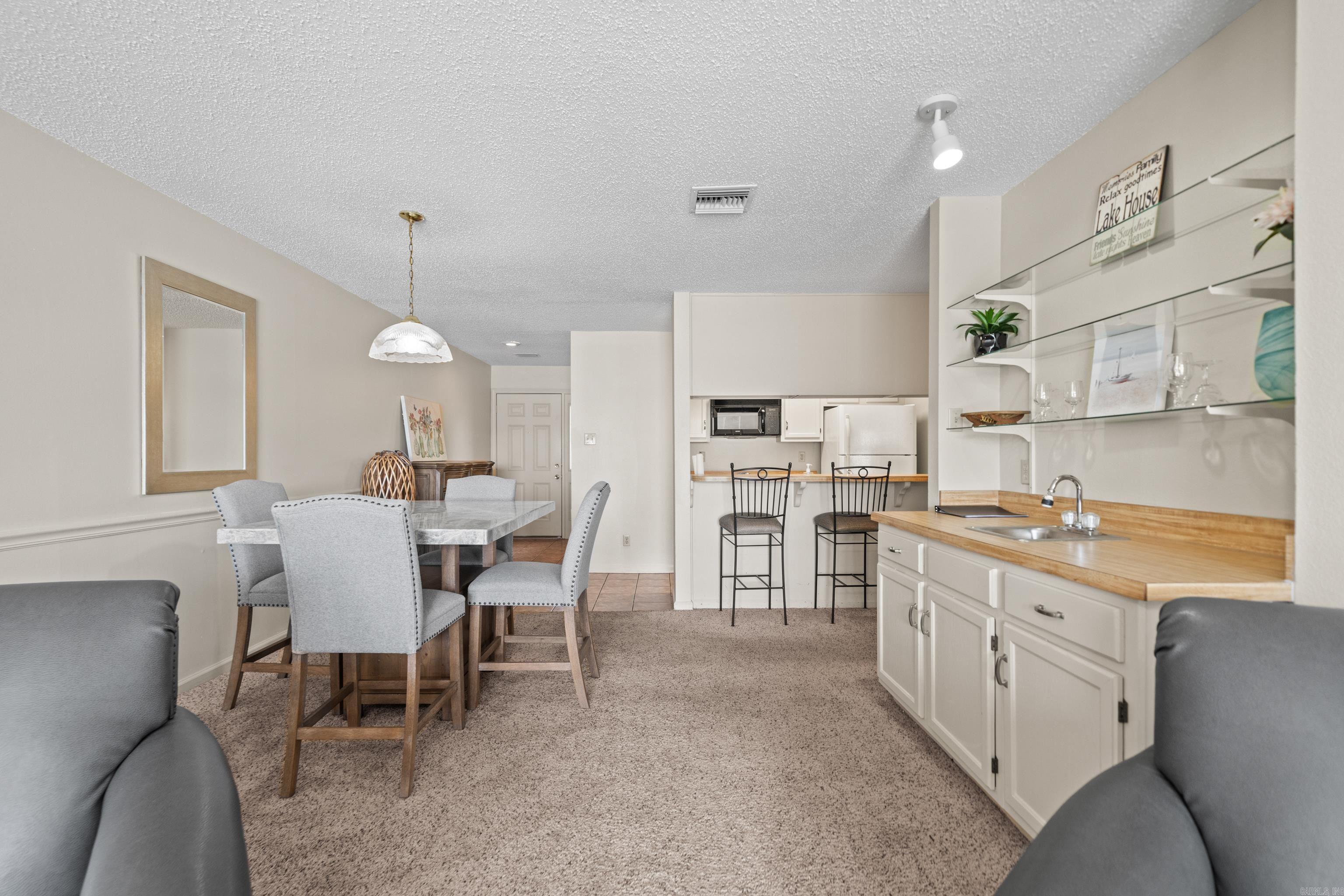EMERALD ISLE HPR - Residential