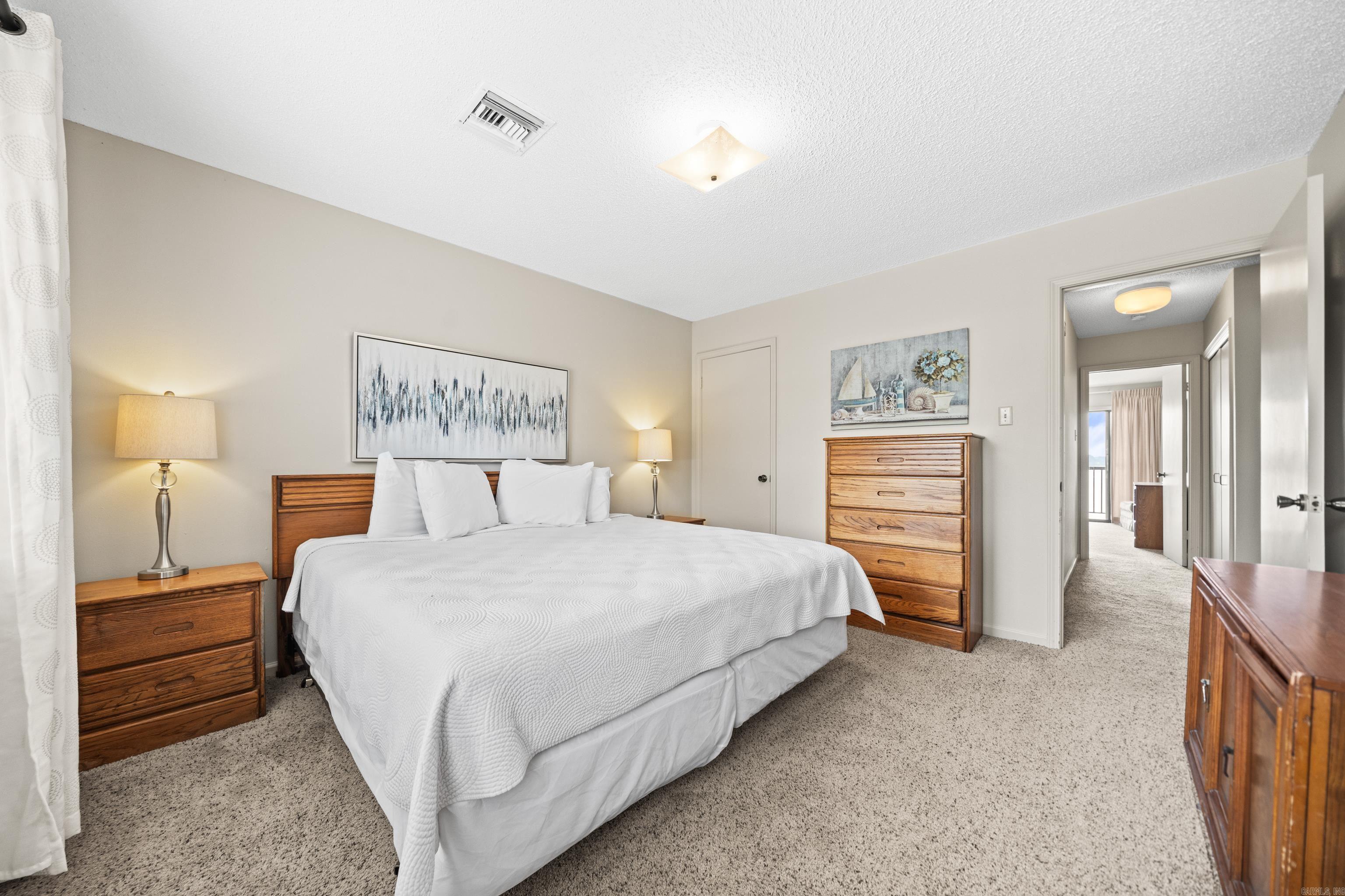 EMERALD ISLE HPR - Residential