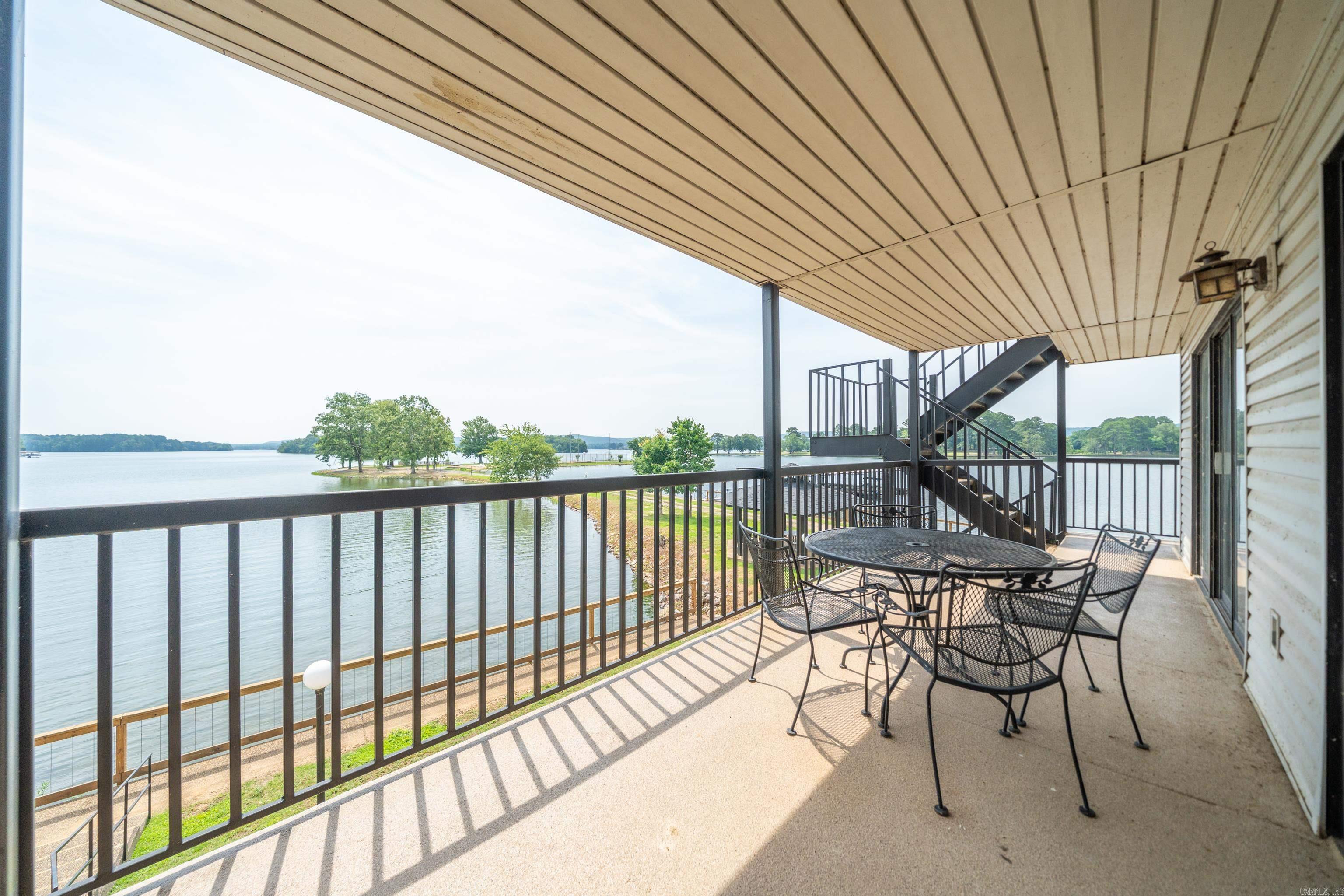 EMERALD ISLE HPR - Residential