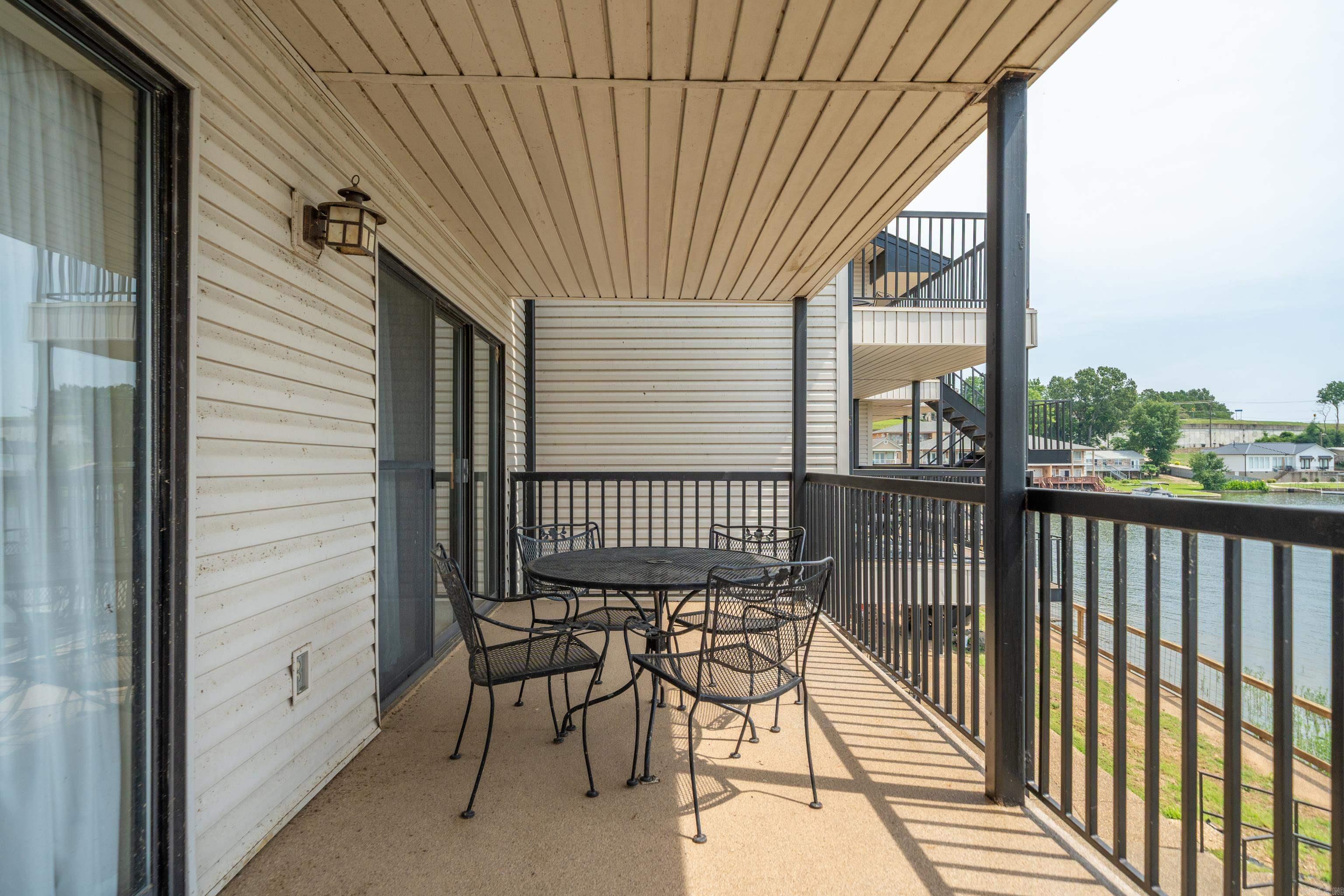 EMERALD ISLE HPR - Residential