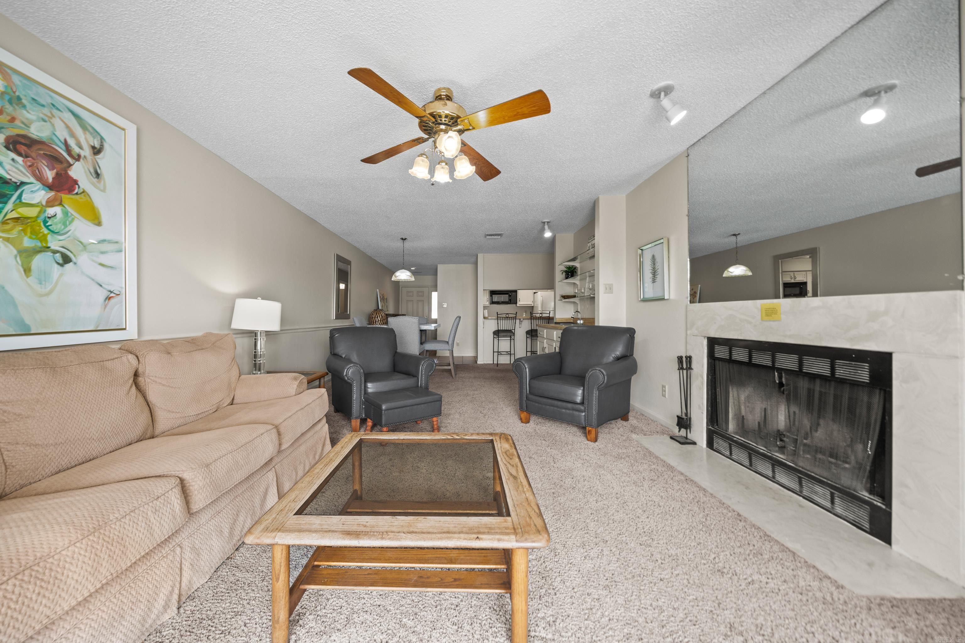 EMERALD ISLE HPR - Residential