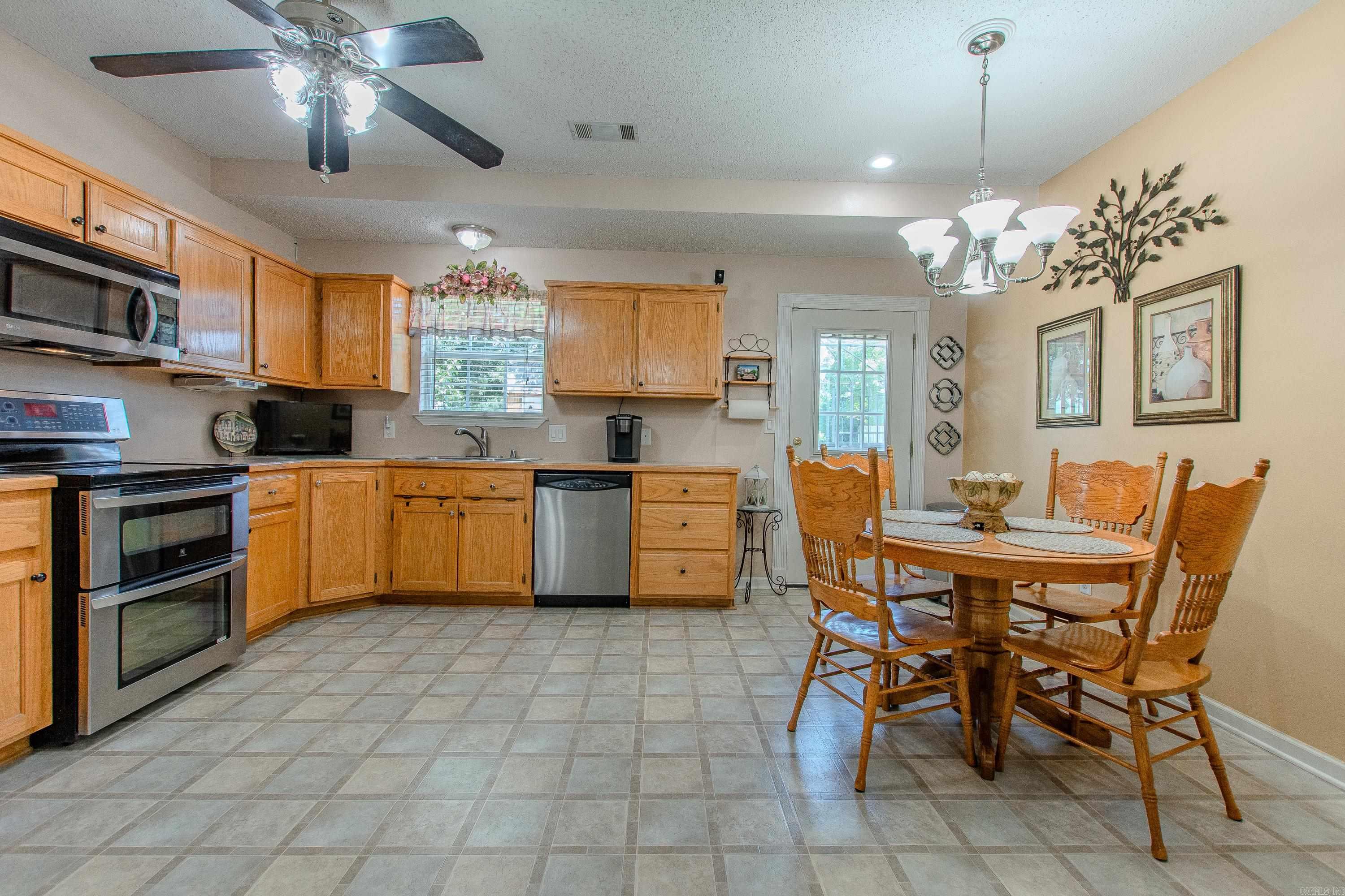 TIMBERLAKE - Residential