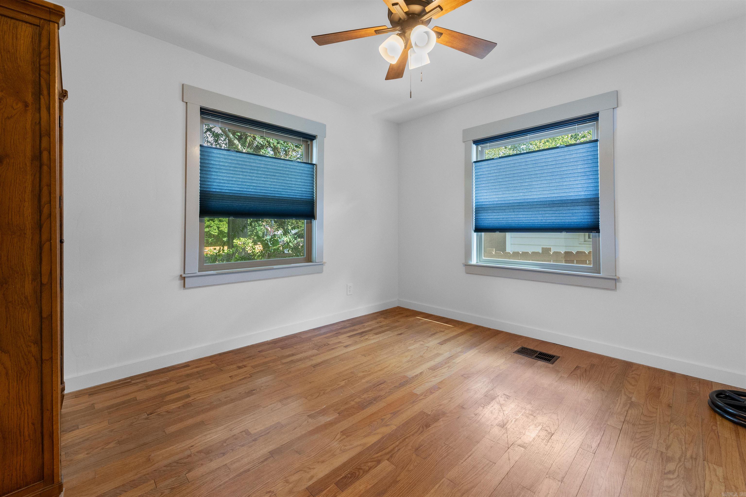 HEYDENS NLR HEIGHTS - Residential