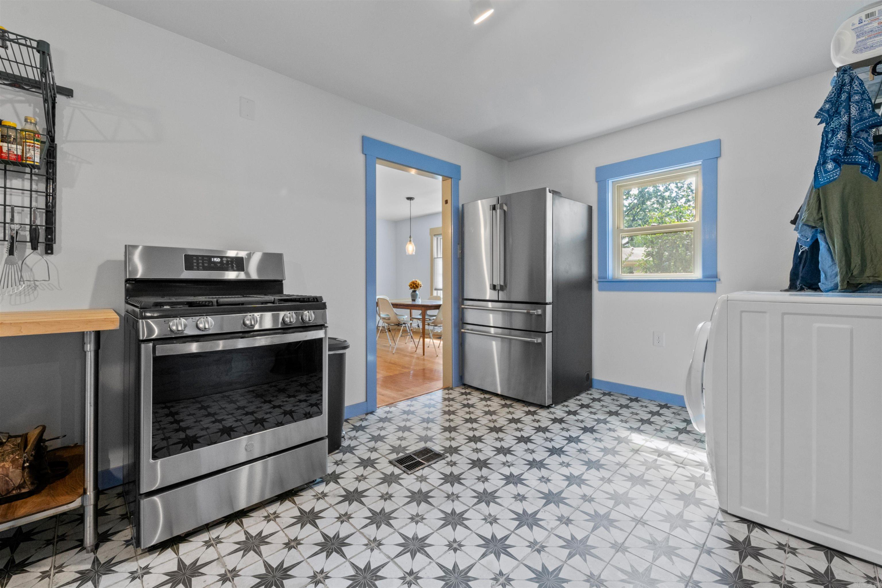 HEYDENS NLR HEIGHTS - Residential