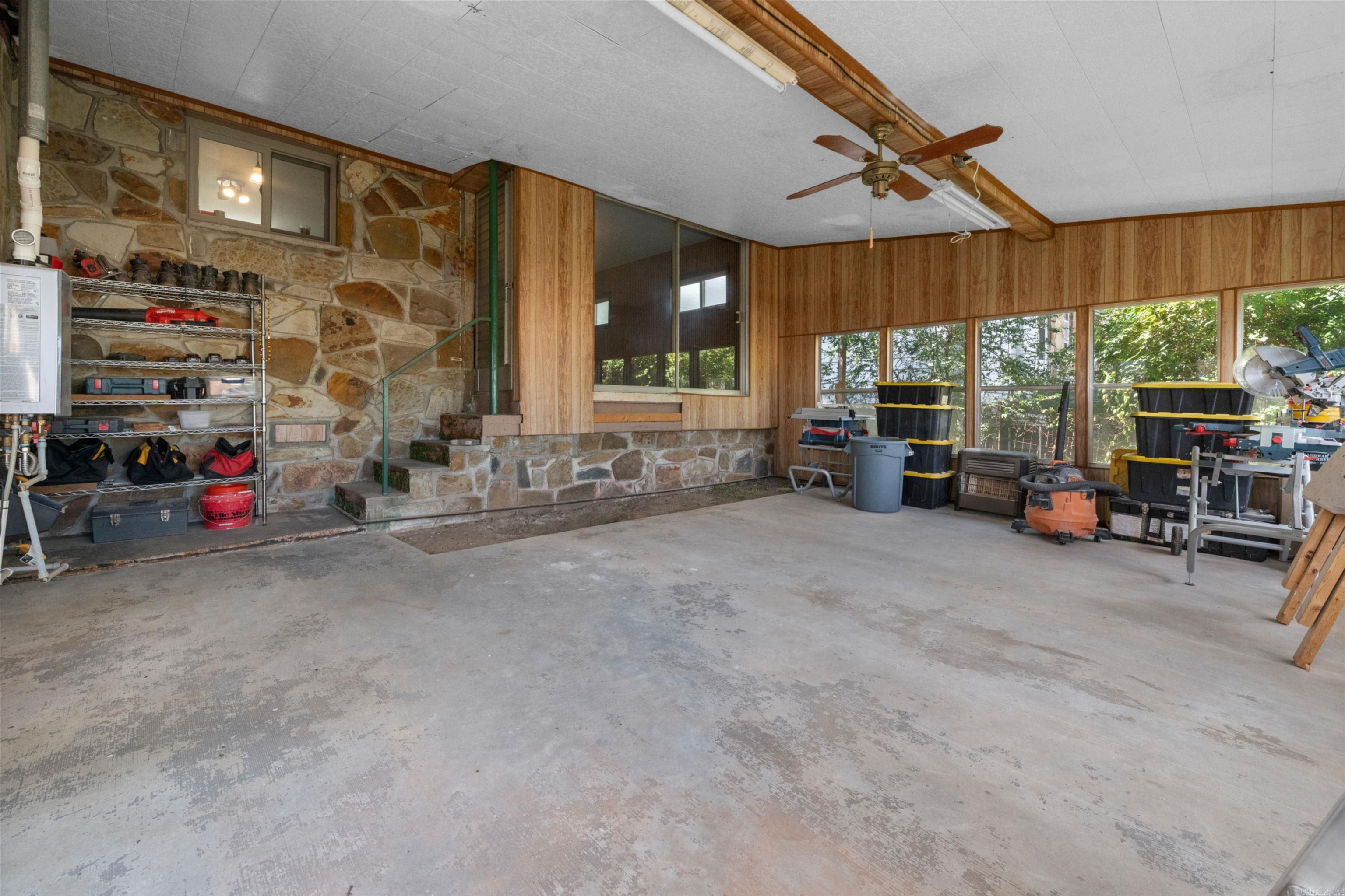 HEYDENS NLR HEIGHTS - Residential