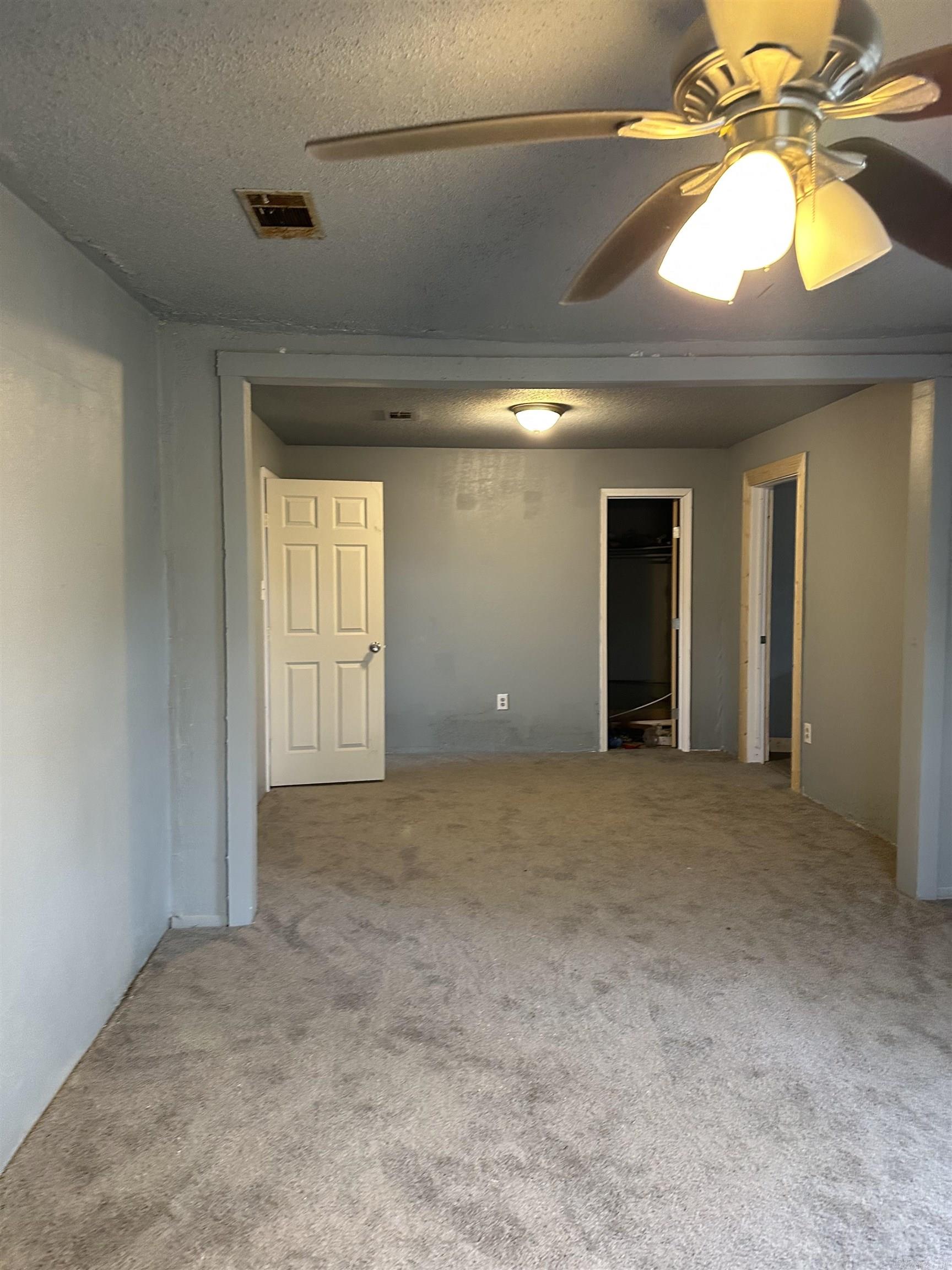 Dixie - Residential Lease