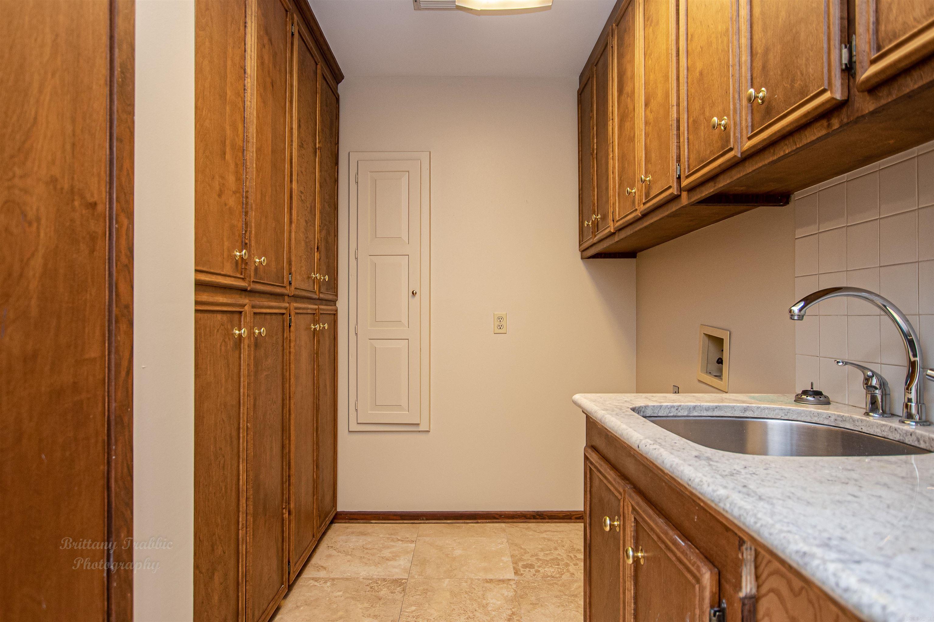 Thompson Heights 5th - Residential