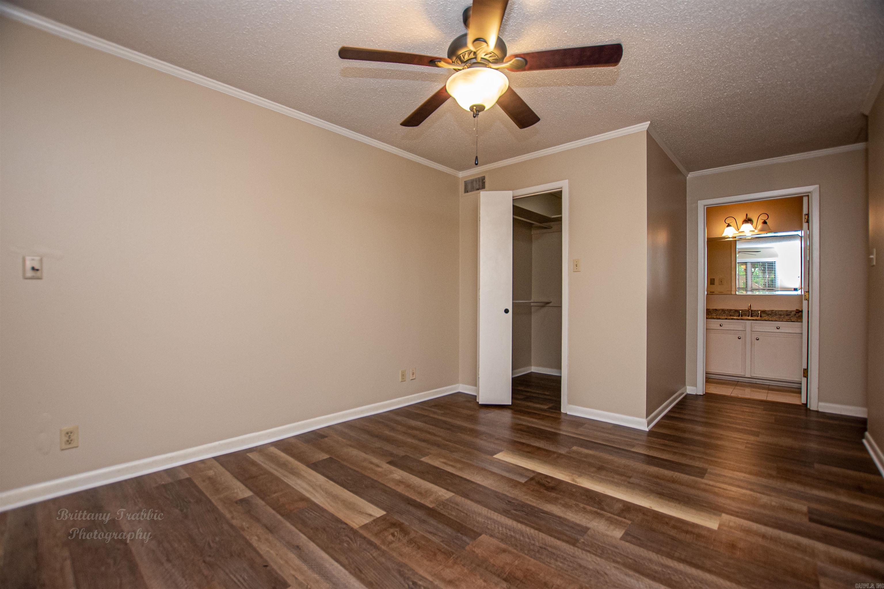 Thompson Heights 5th - Residential