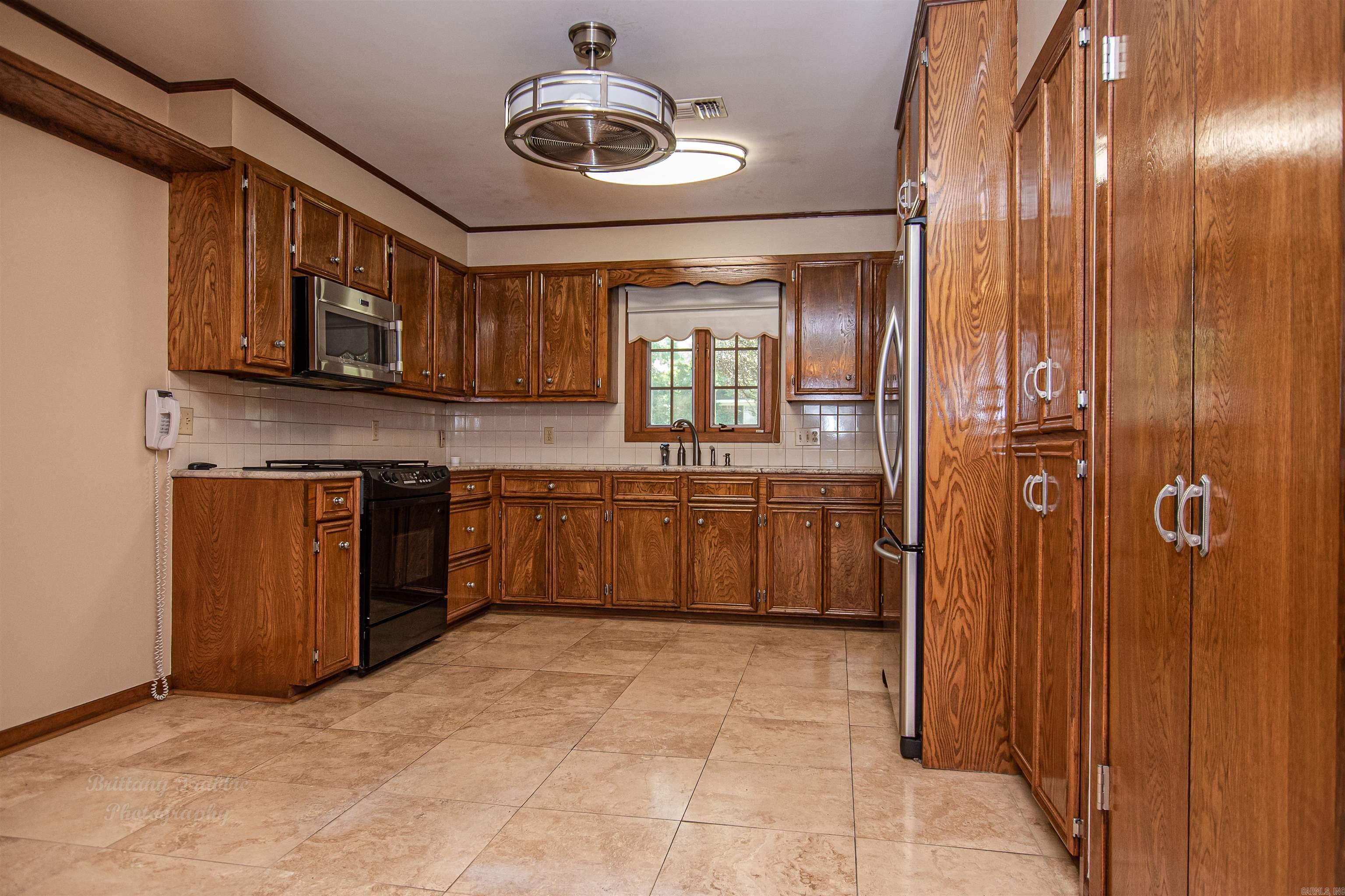 Thompson Heights 5th - Residential