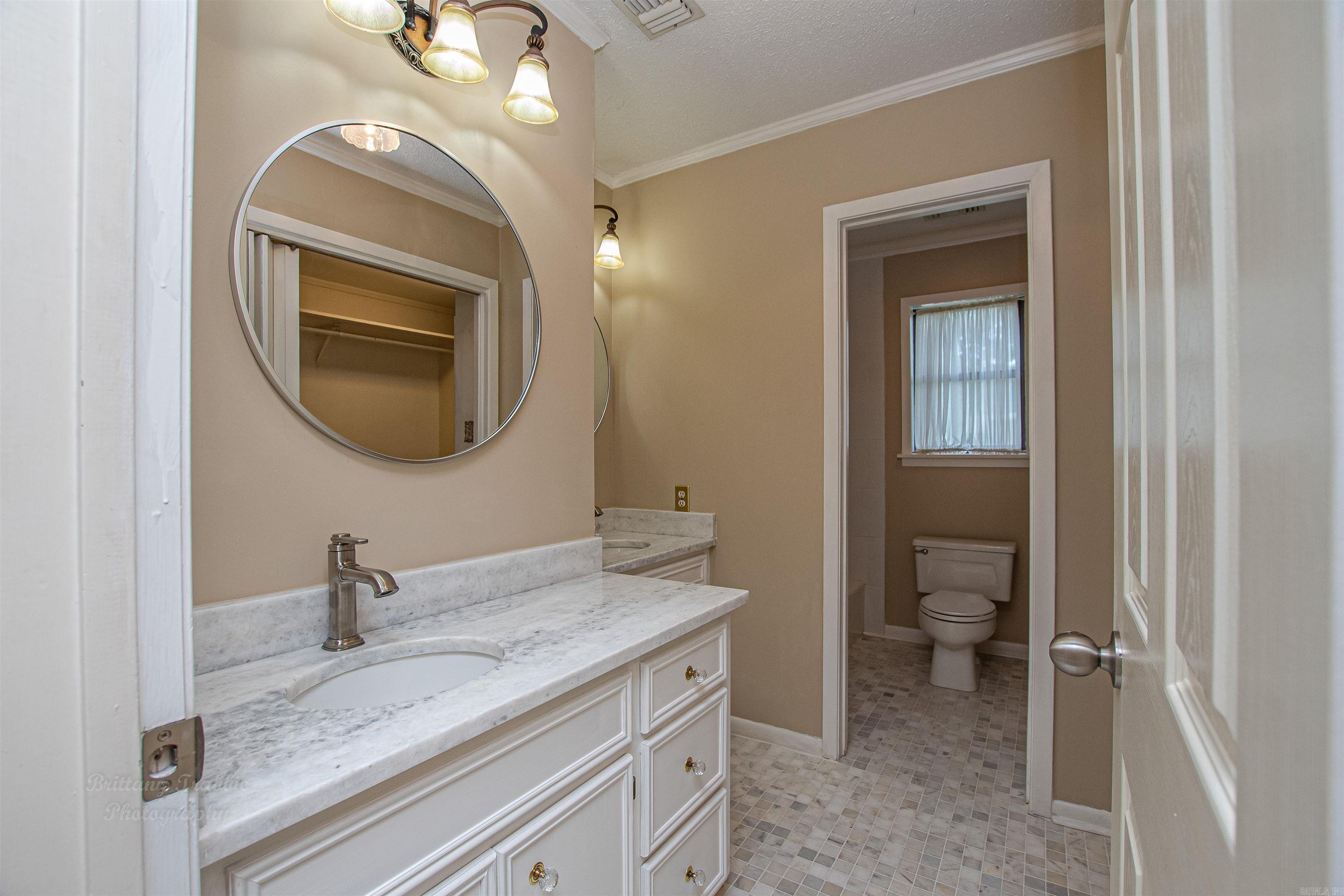 Thompson Heights 5th - Residential