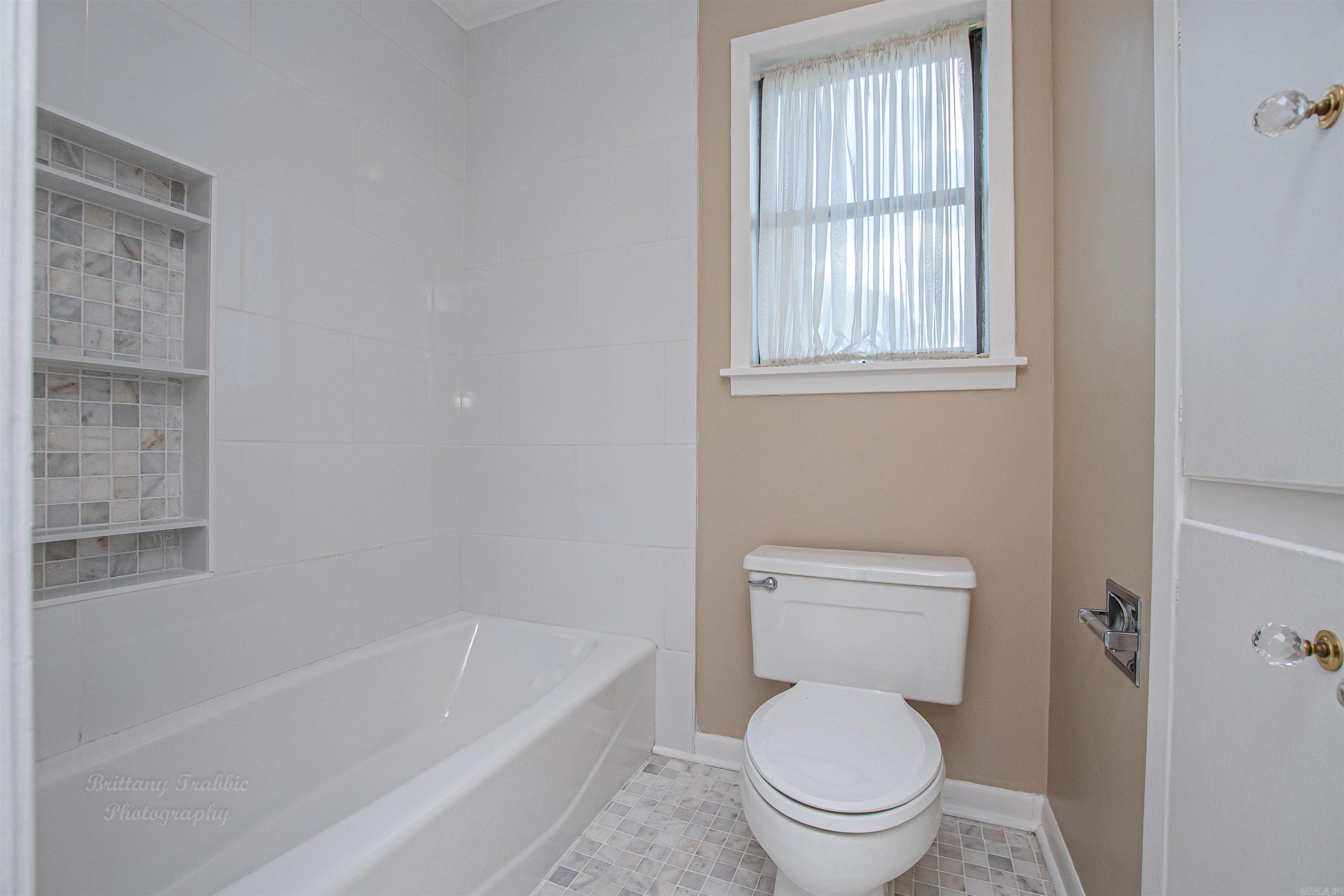 Thompson Heights 5th - Residential