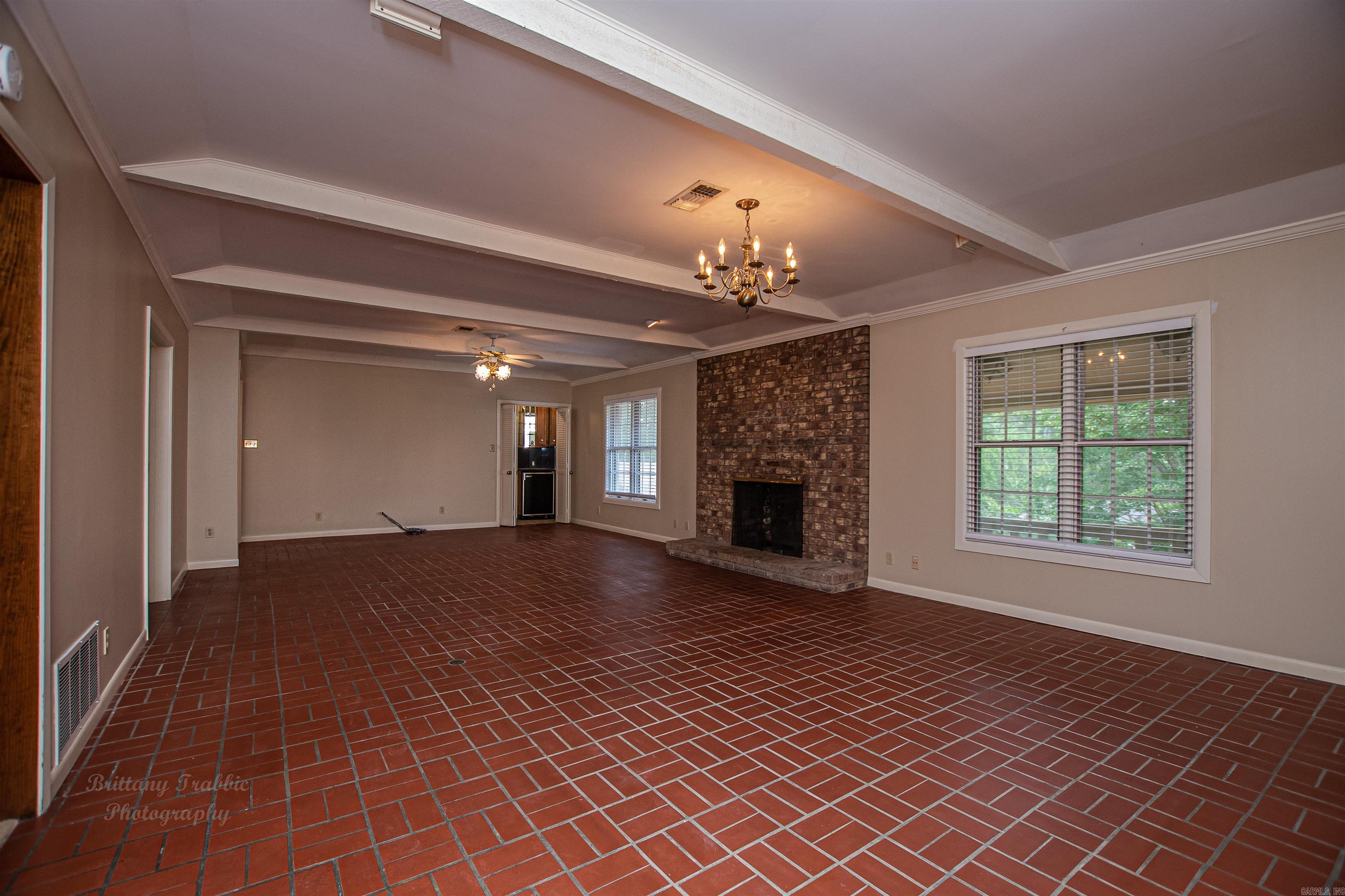 Thompson Heights 5th - Residential