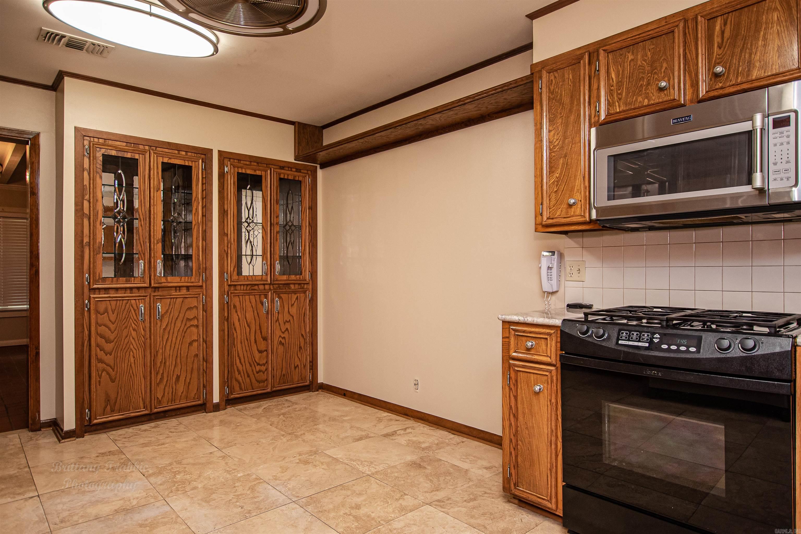 Thompson Heights 5th - Residential