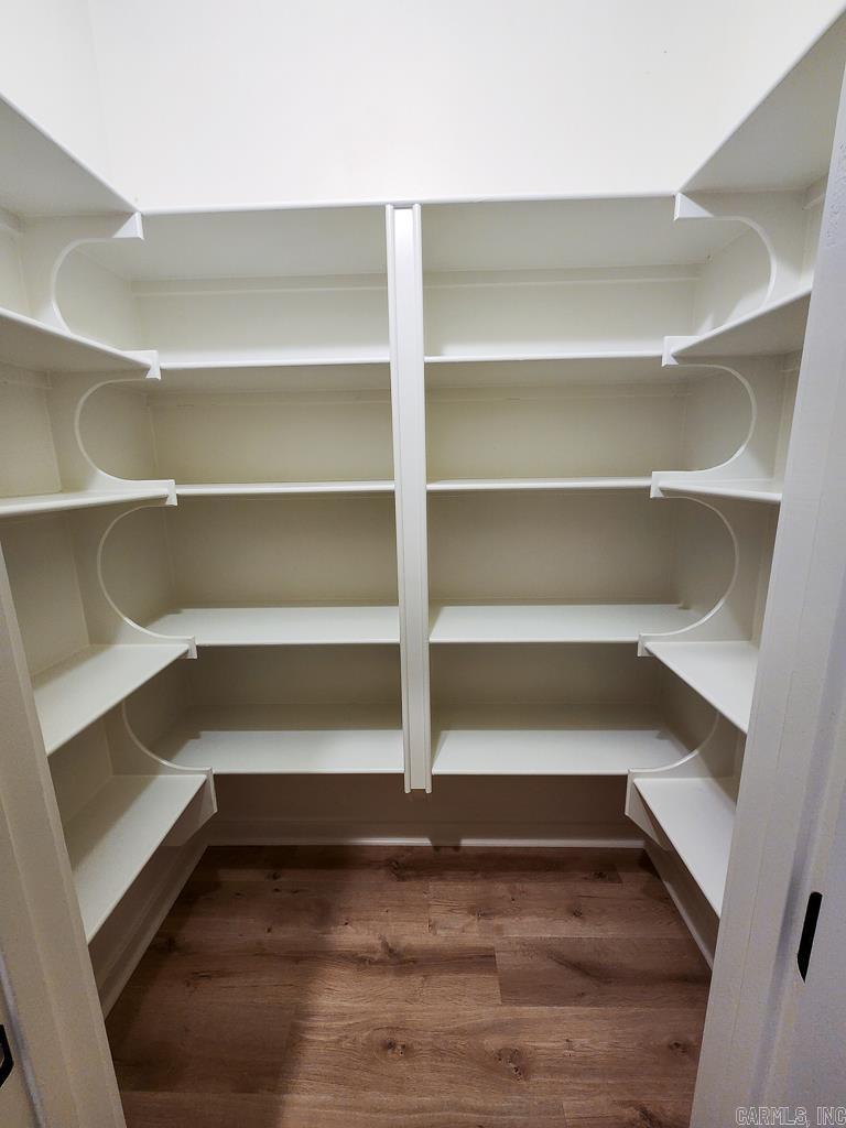 LEWIS COVE - Residential