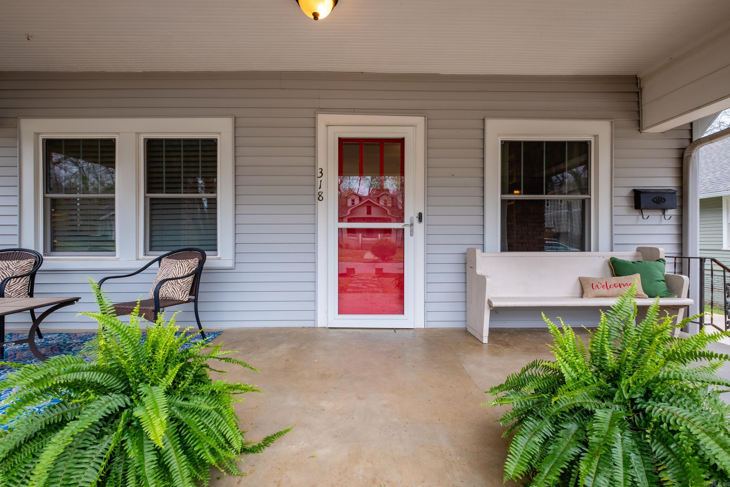 ELMHURST - Residential