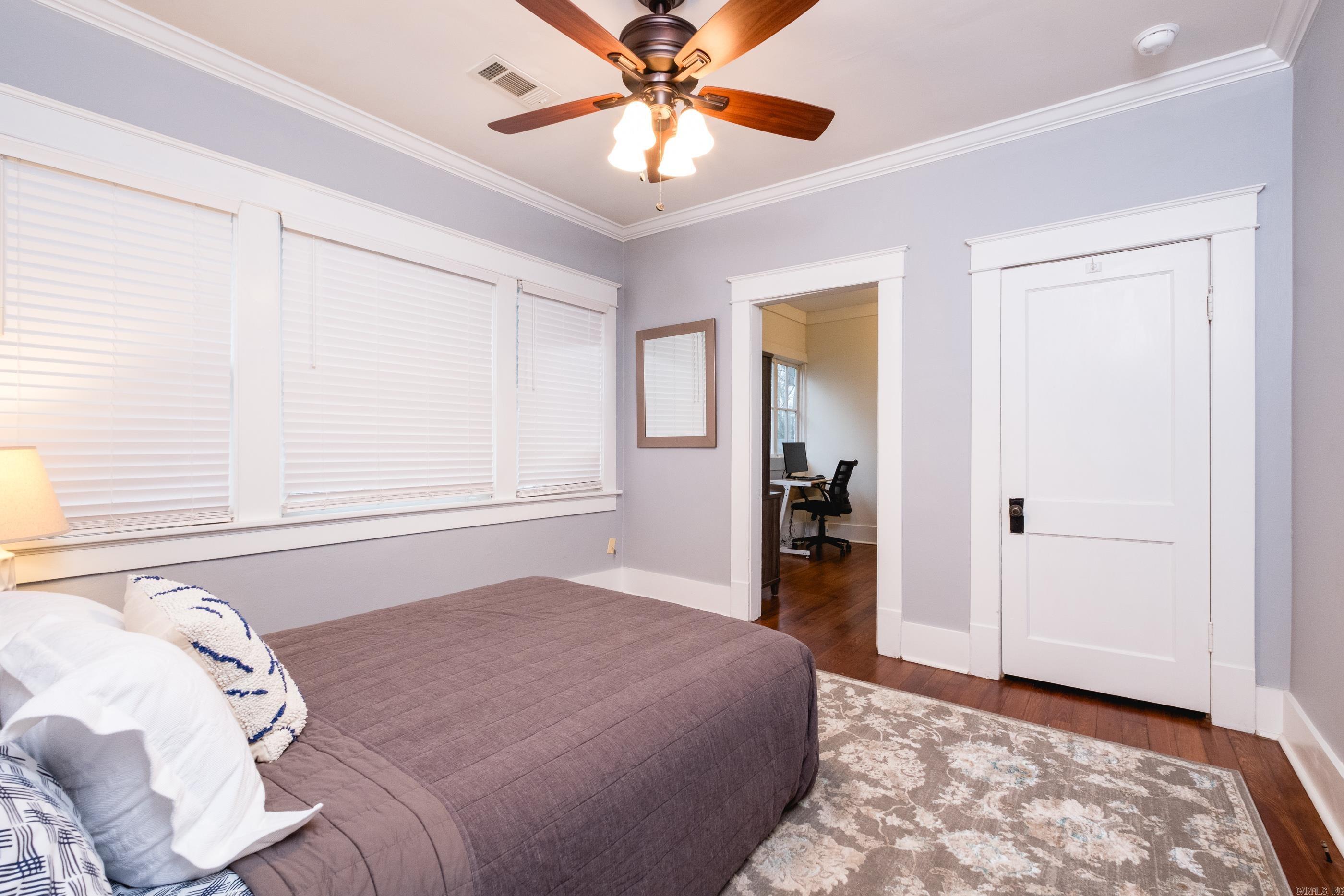 ELMHURST - Residential