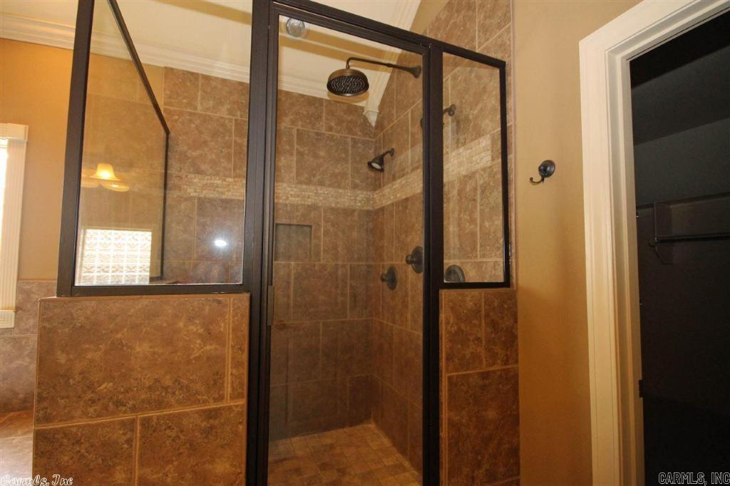 Quarters - Residential Lease