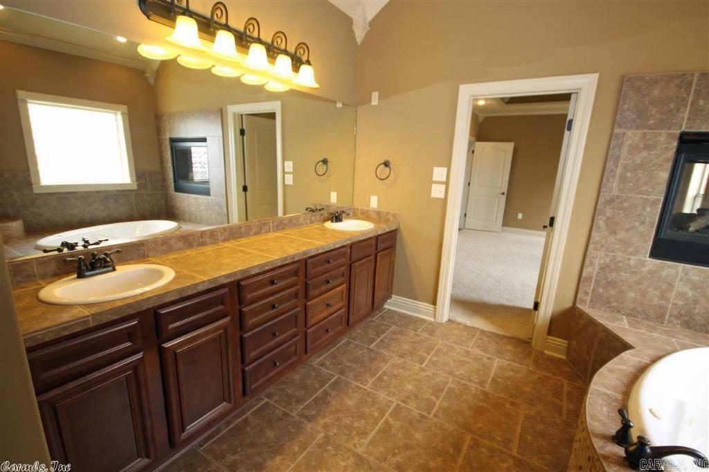 Quarters - Residential Lease