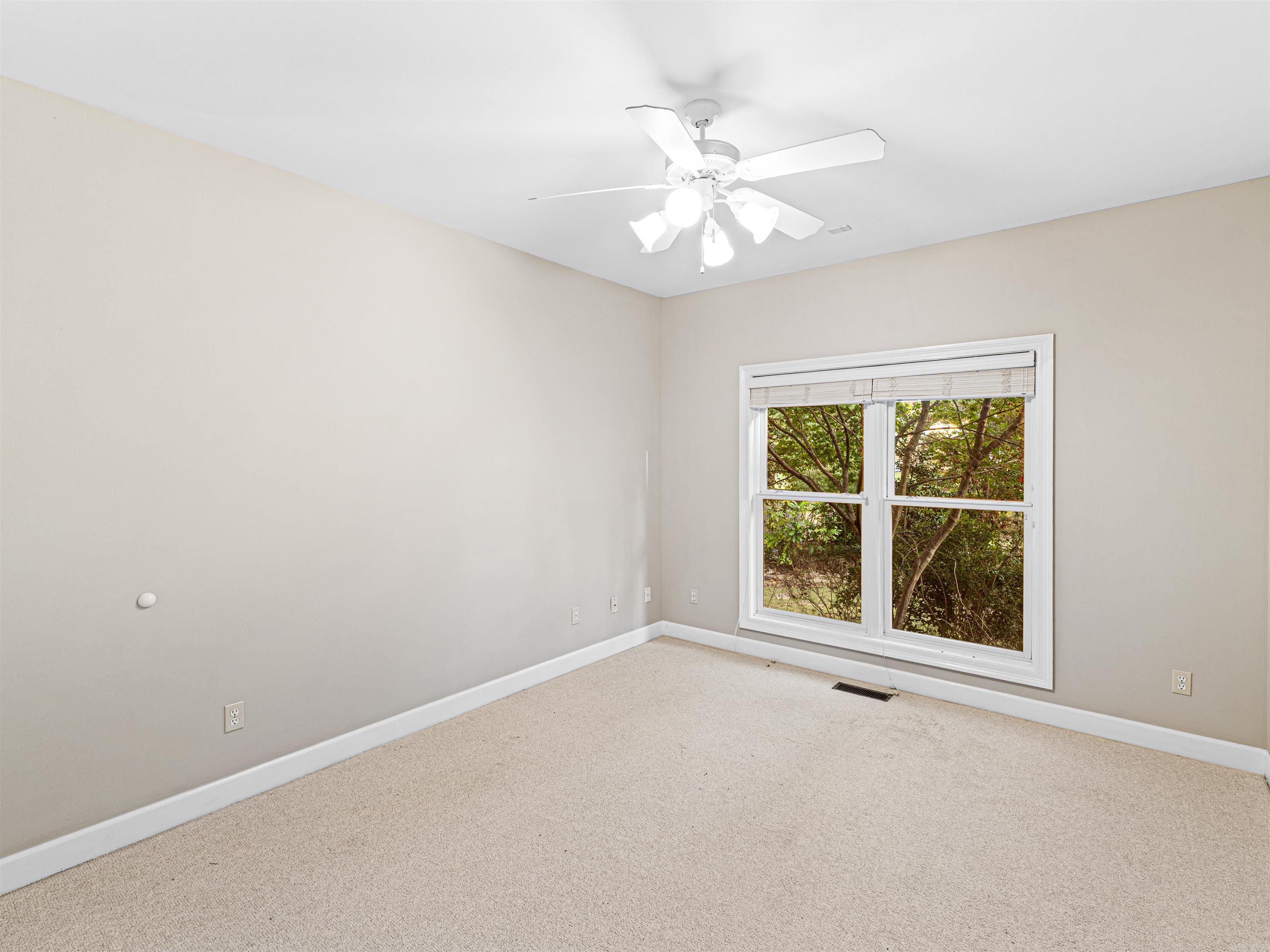 BRENTWOOD - Residential