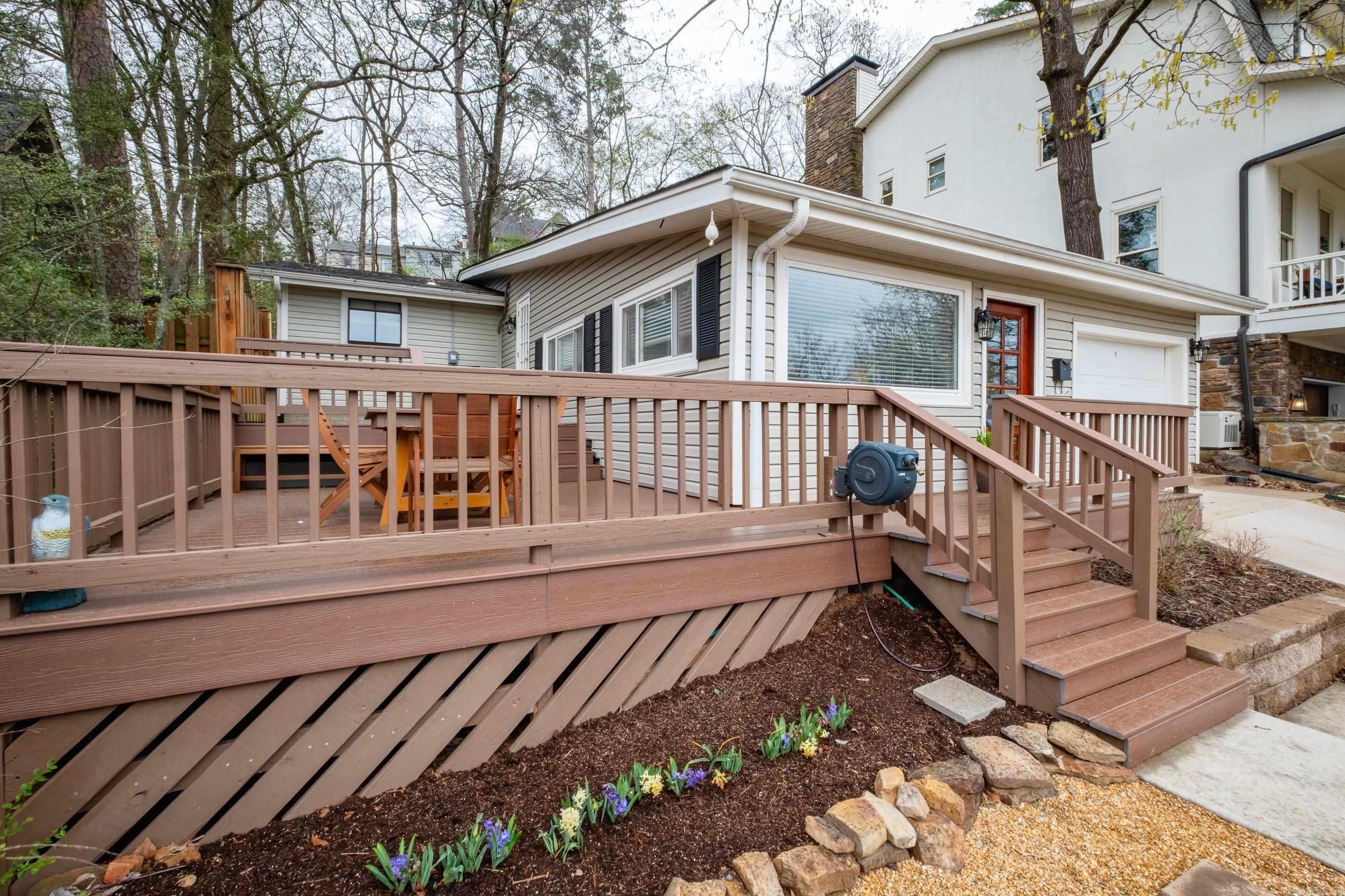 PROSPECT TERRACE - Residential