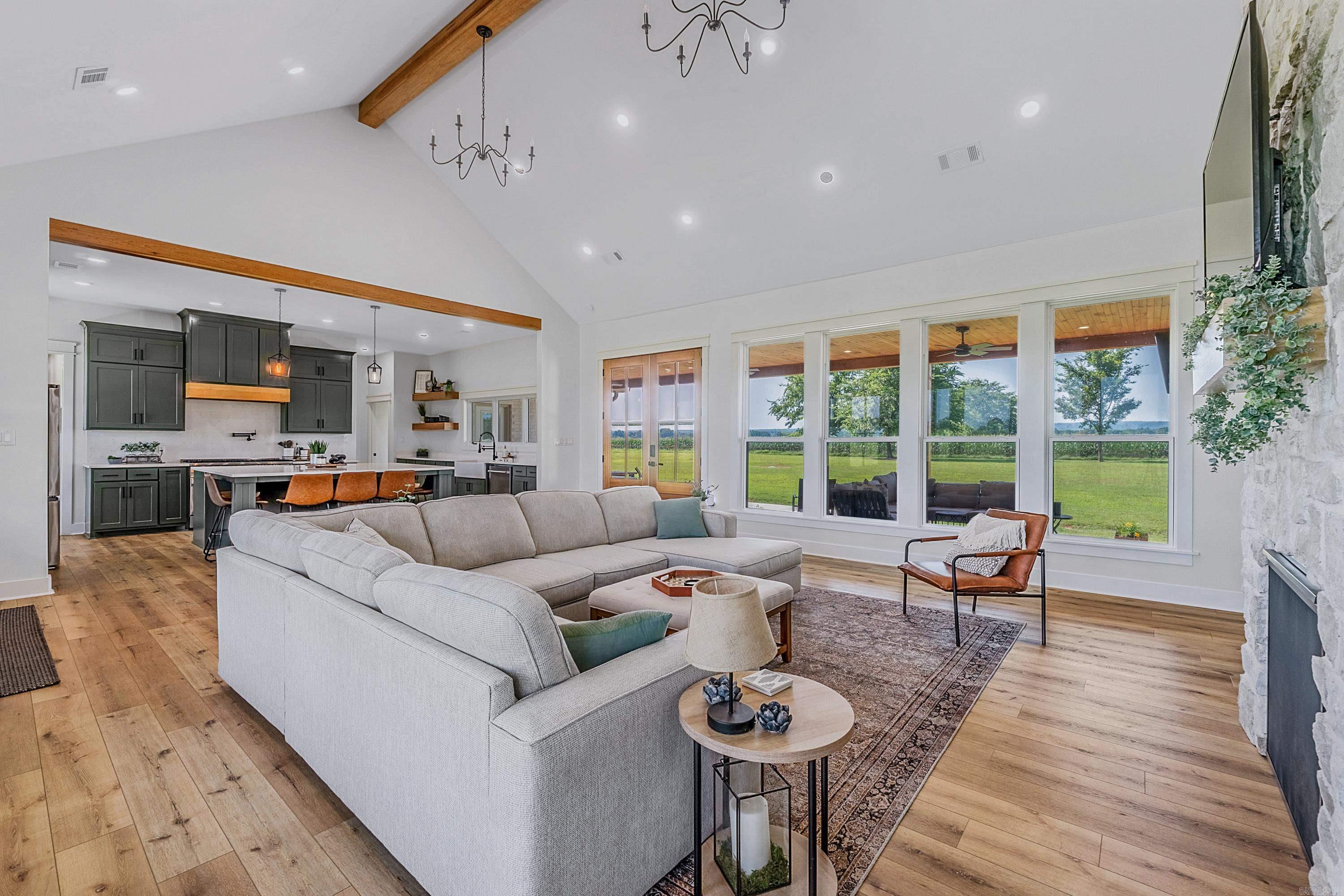 Metes & Bounds - Residential