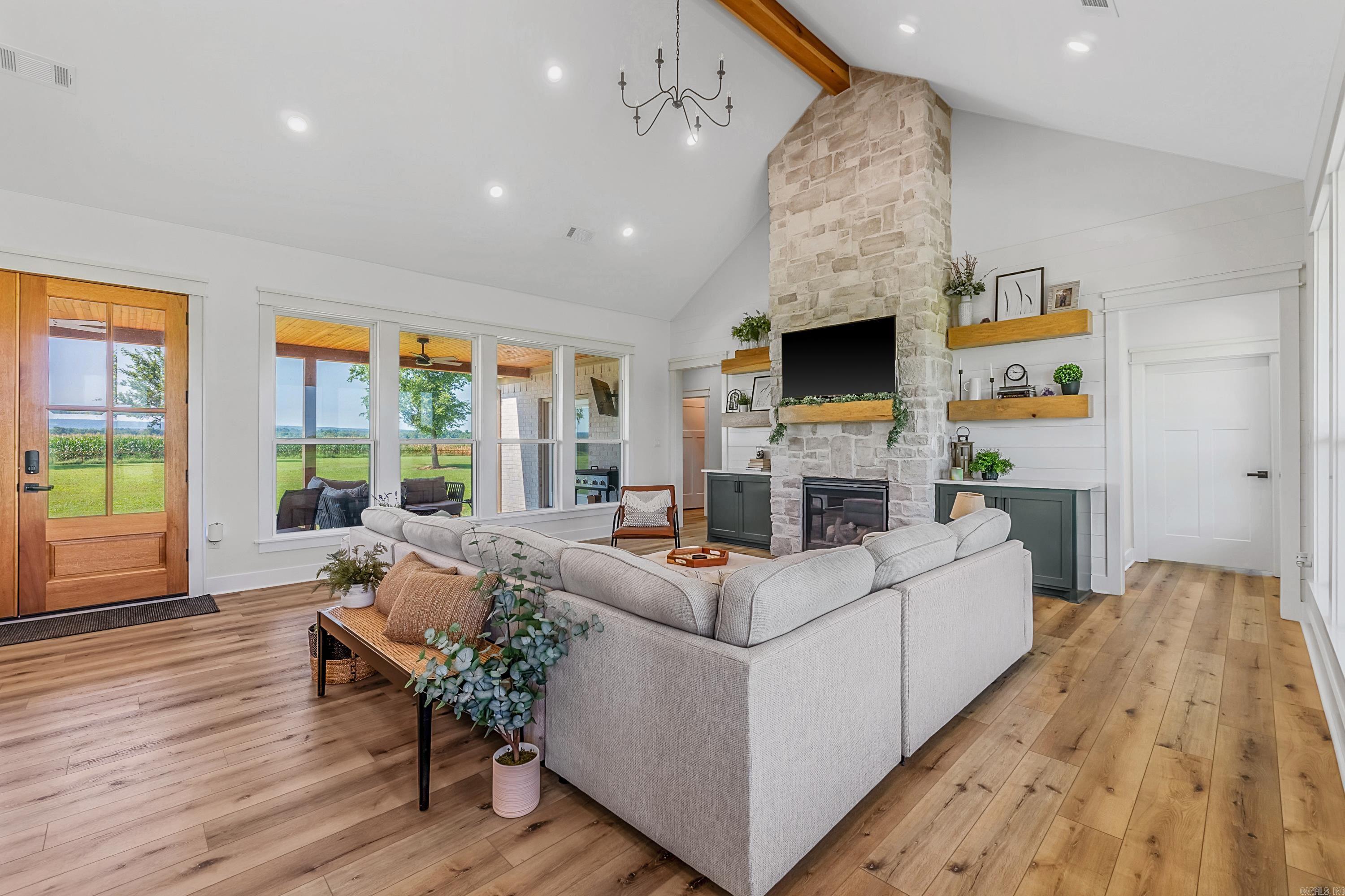 Metes & Bounds - Residential