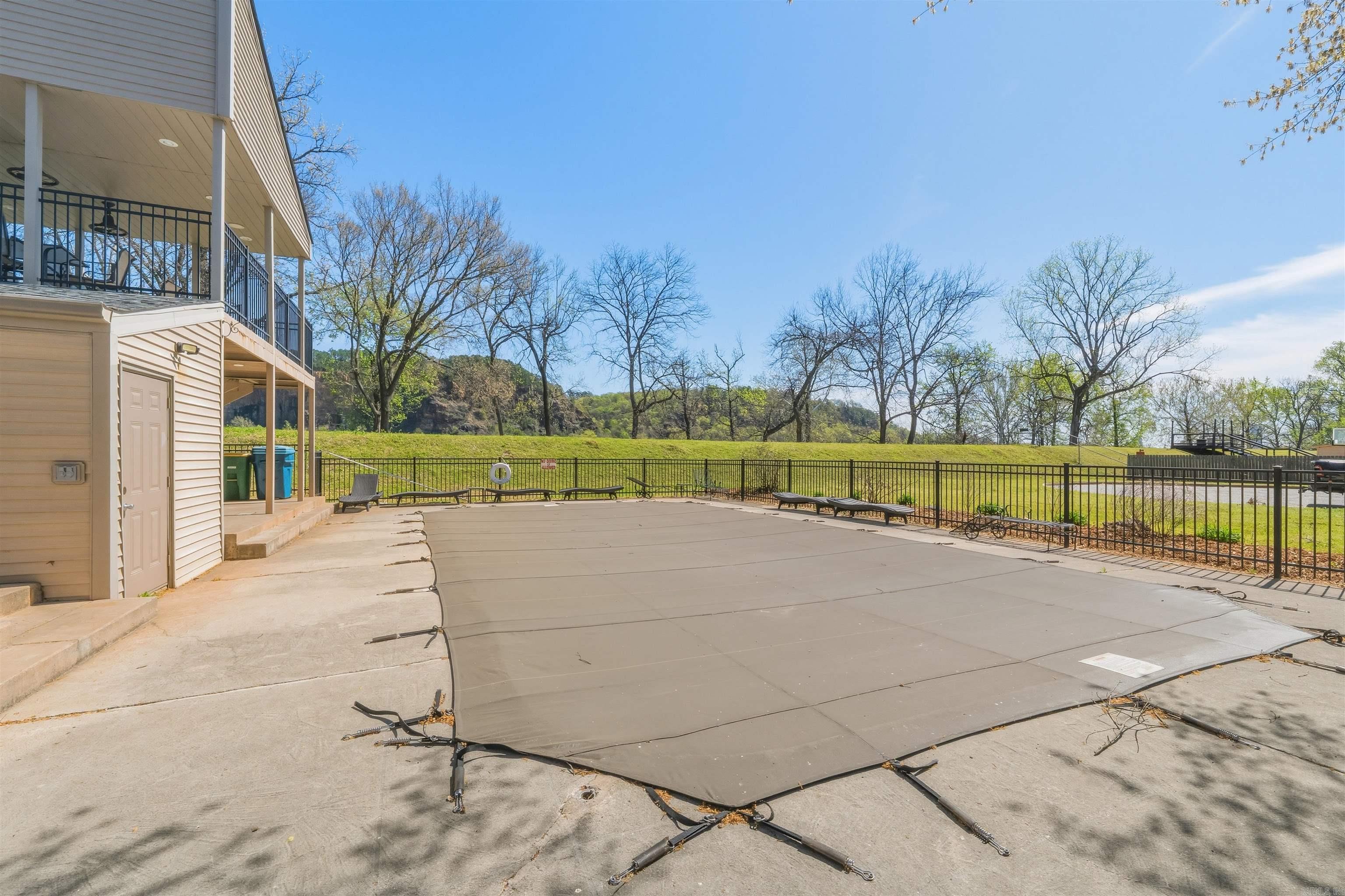 ROUND RIVER HPR - Residential