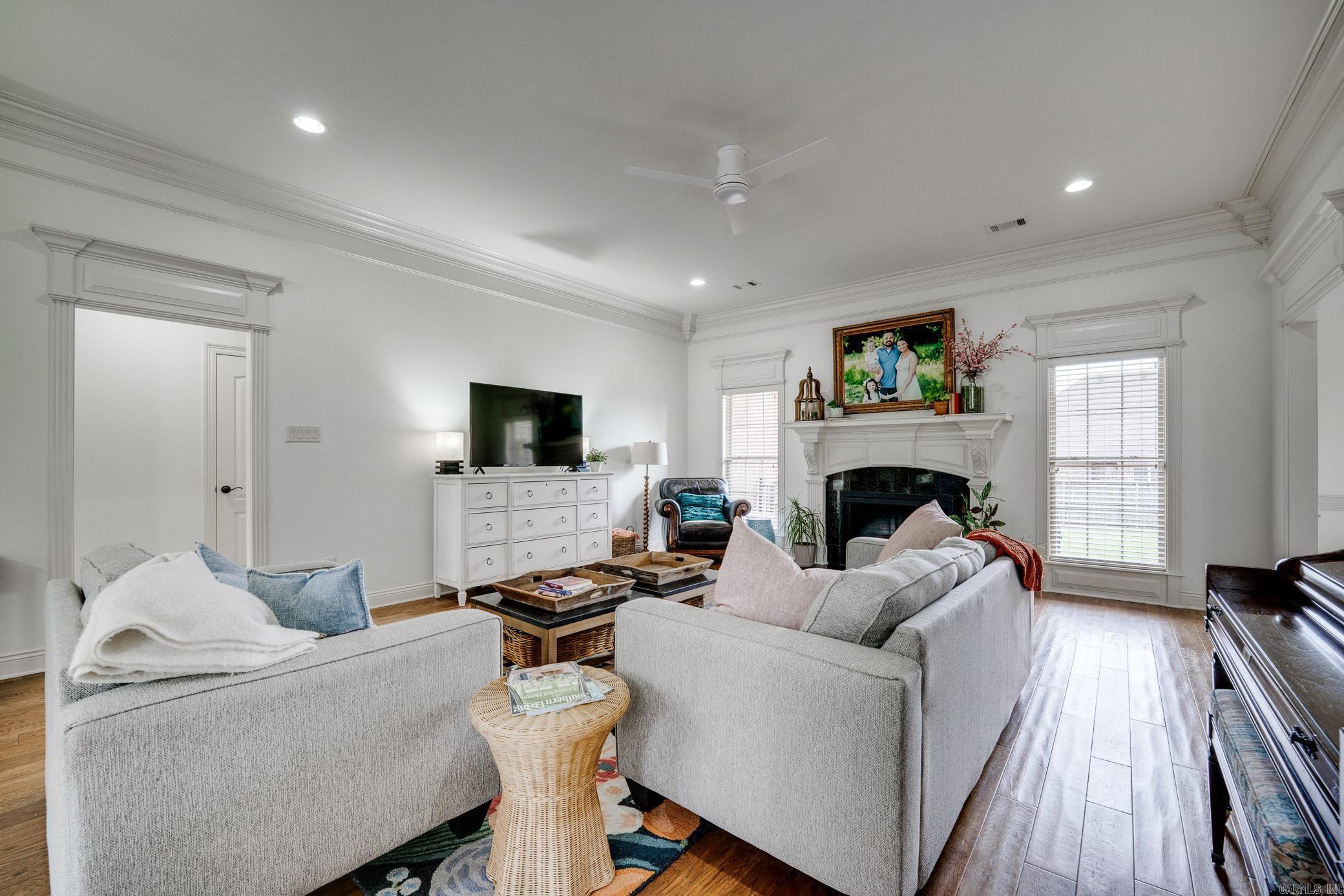 The Park on Mountain Springs - Residential