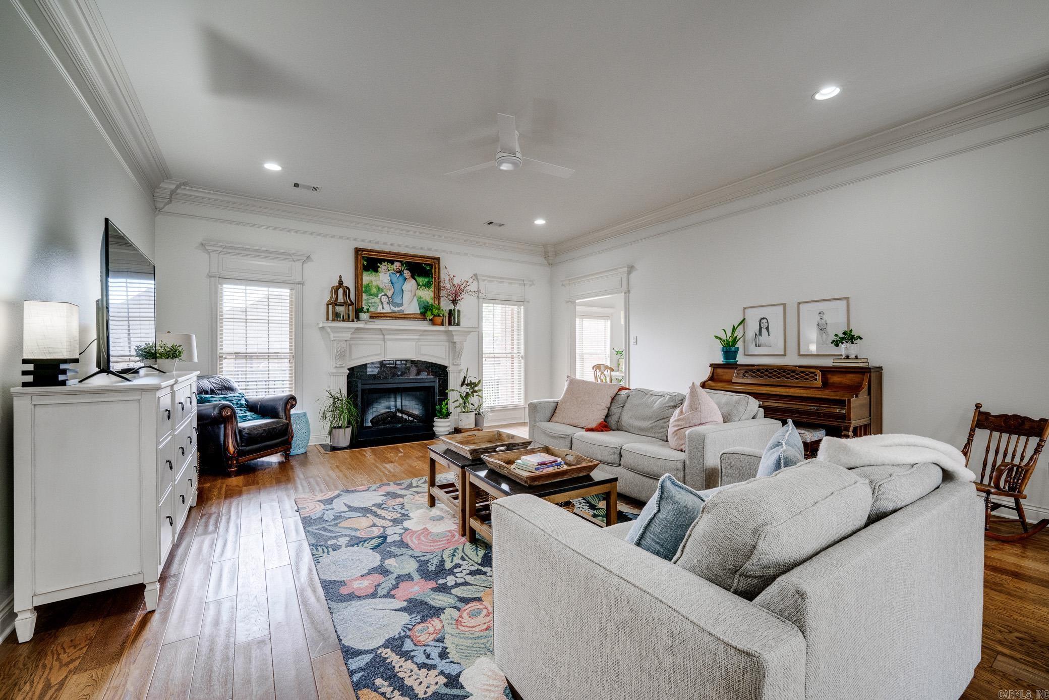 The Park on Mountain Springs - Residential