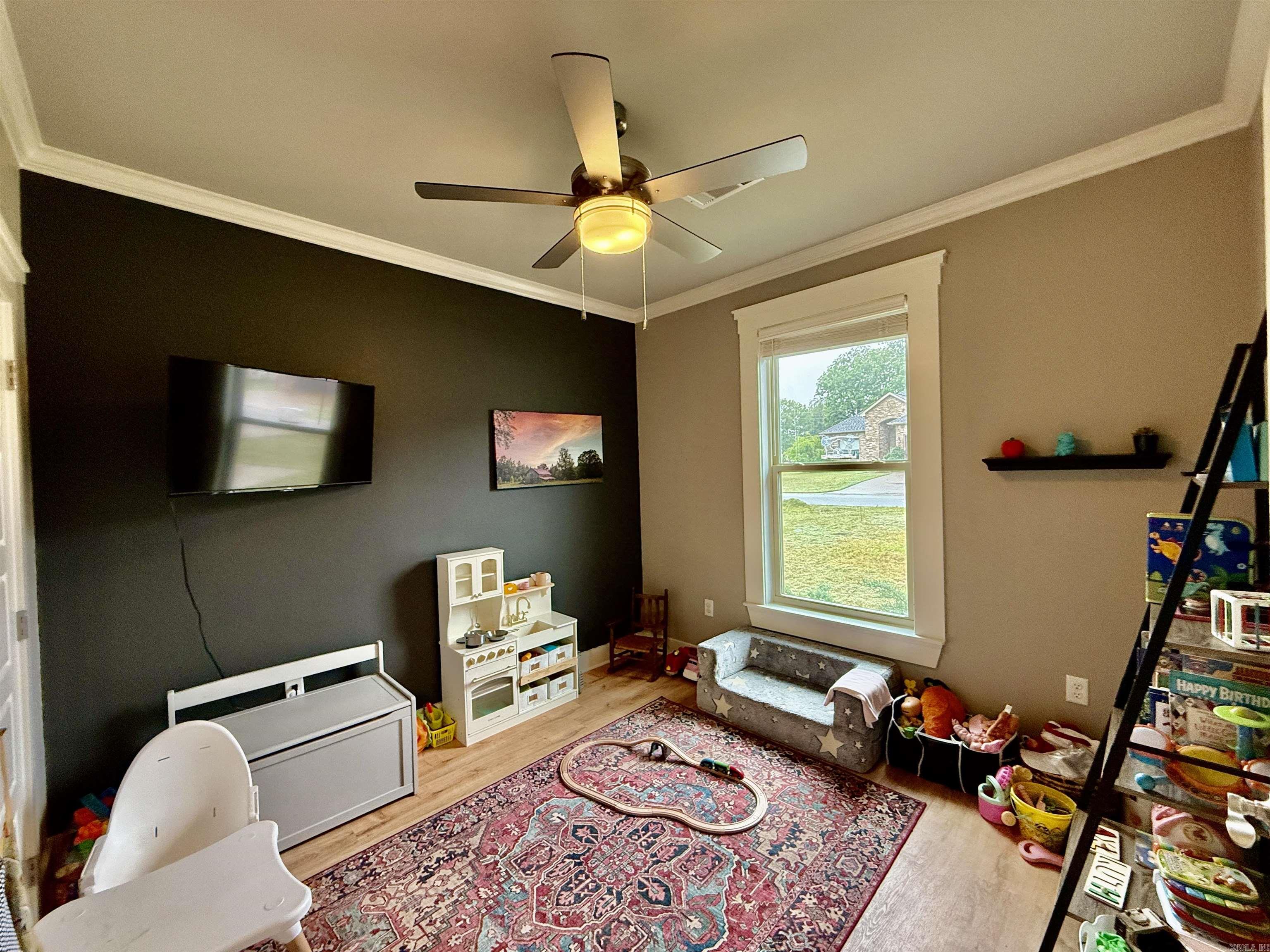 LEGACY POINTE - Residential