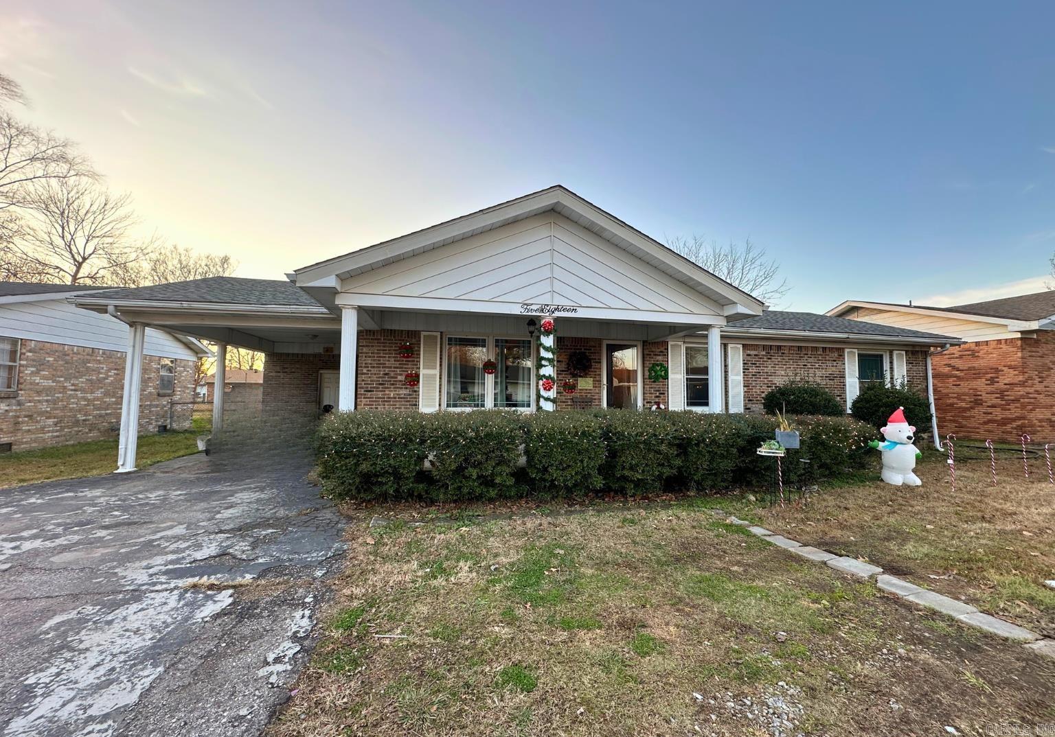 Knollcrest - Residential