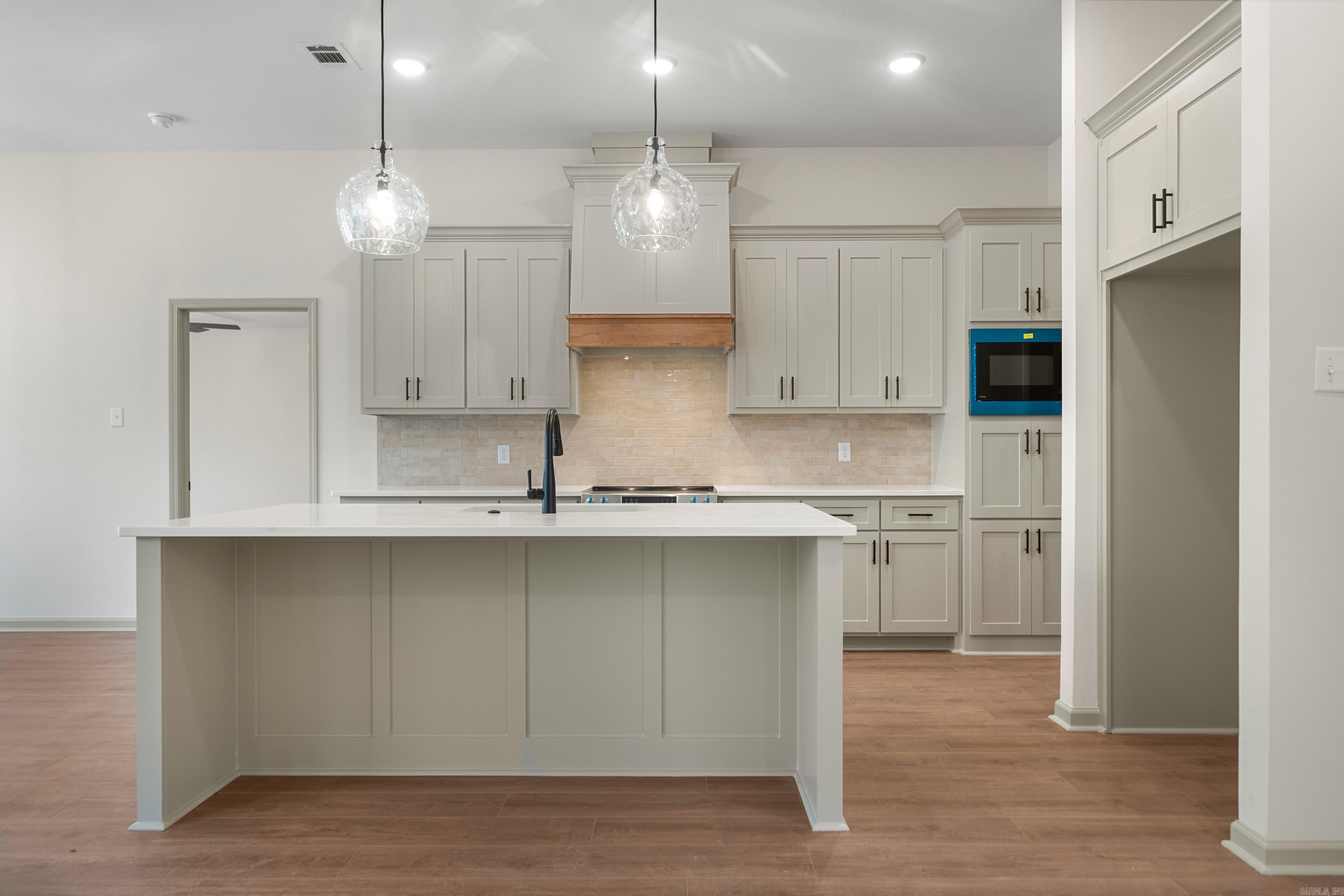 DIAMONDHEAD - Residential