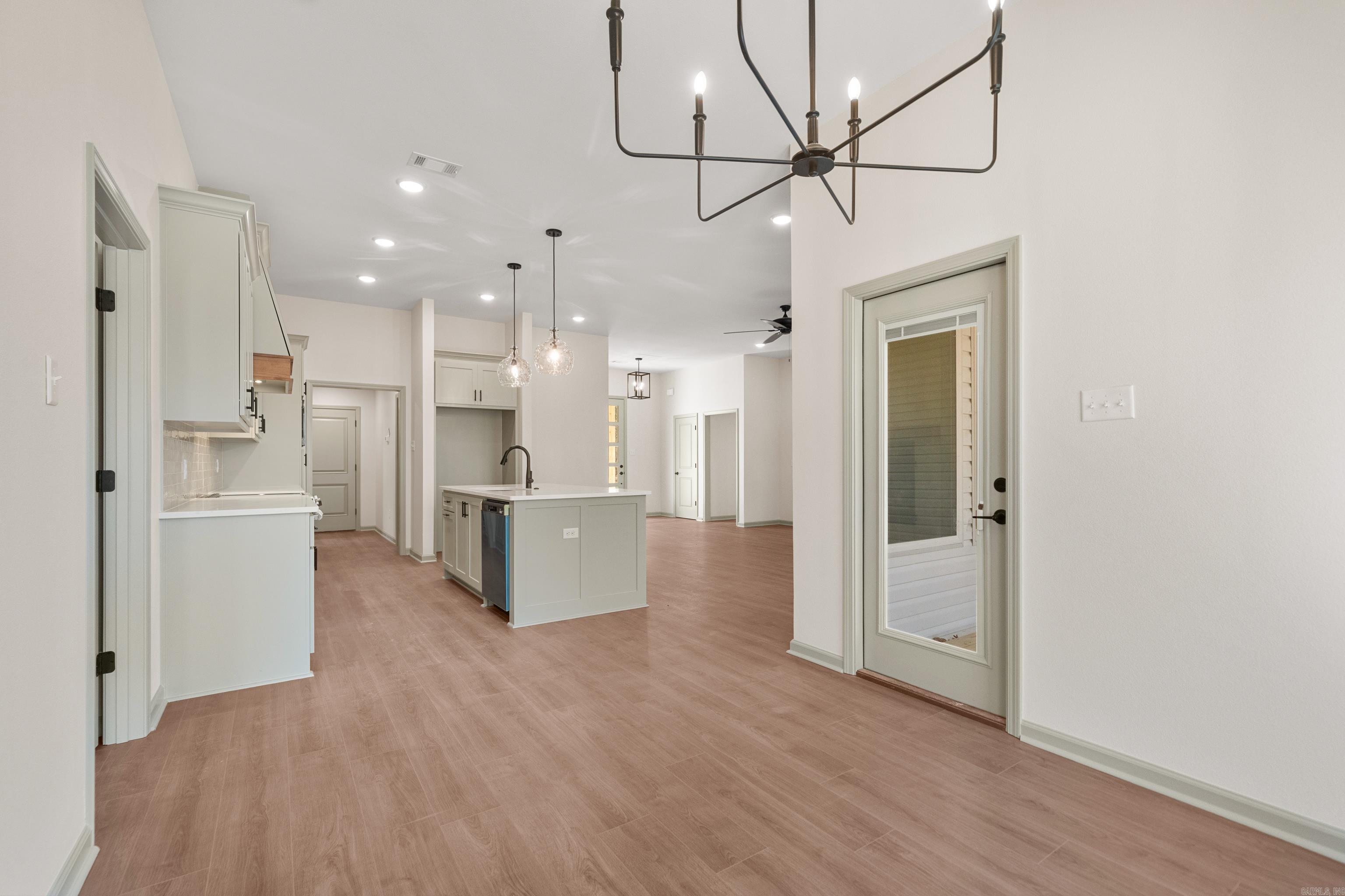 DIAMONDHEAD - Residential