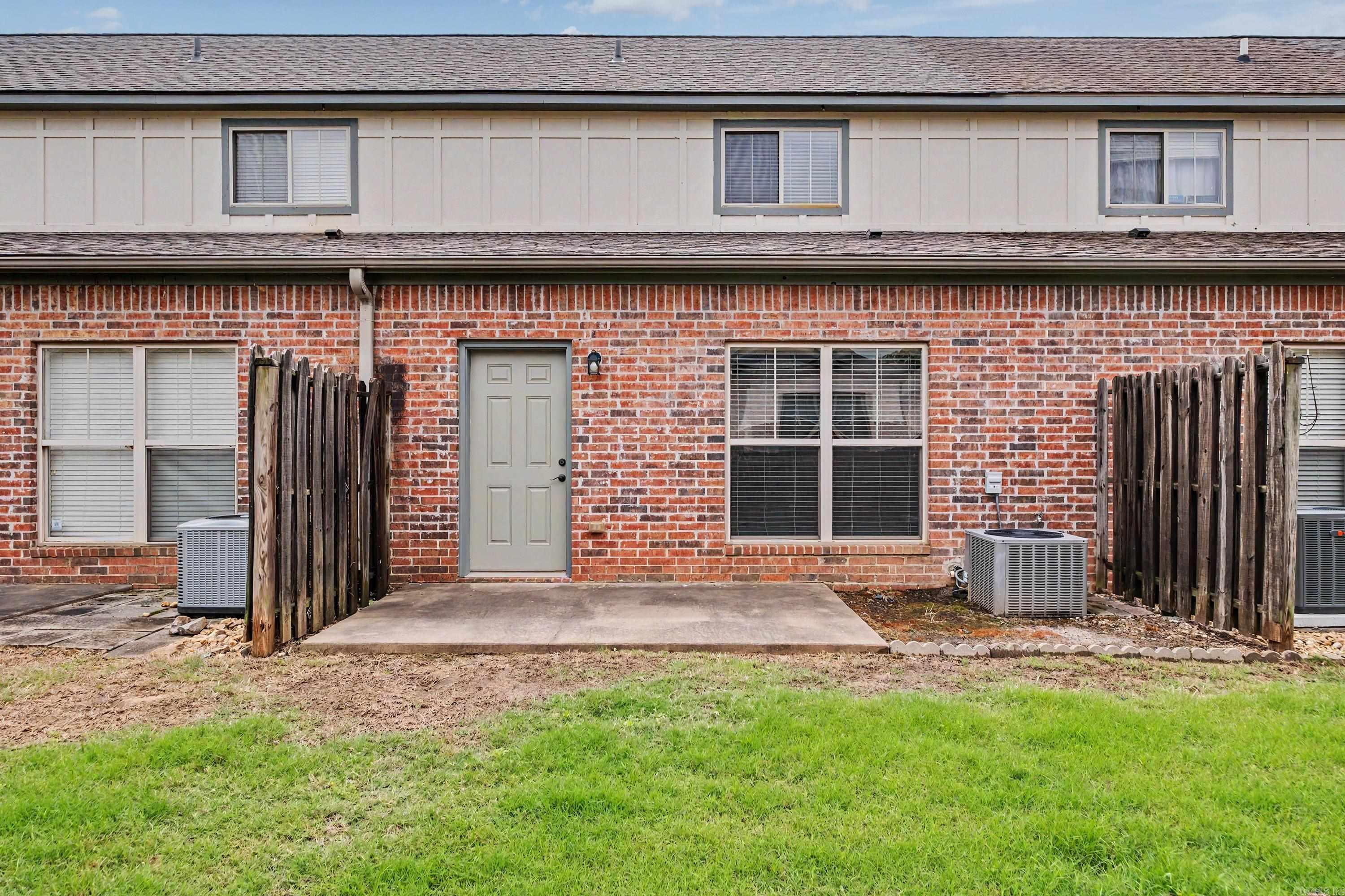 THE VILLAS - Residential