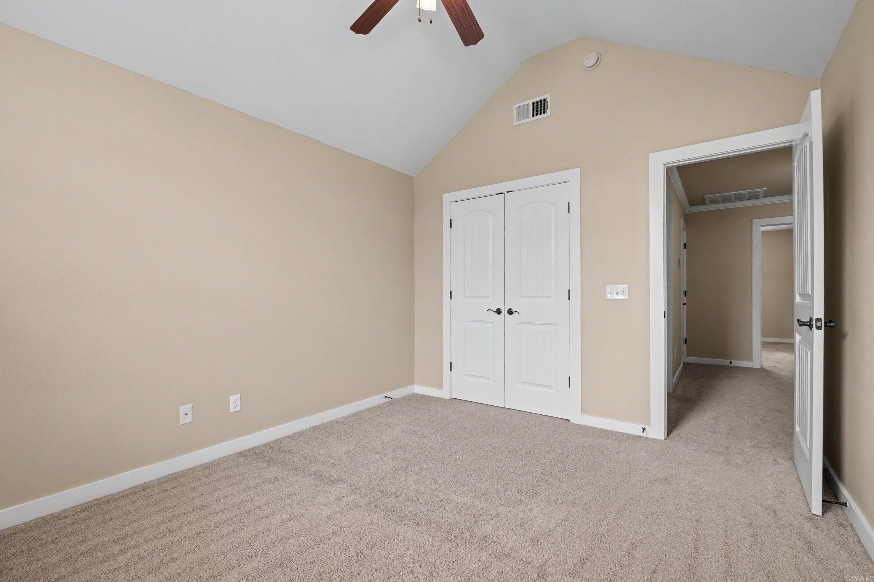 THE VILLAS - Residential