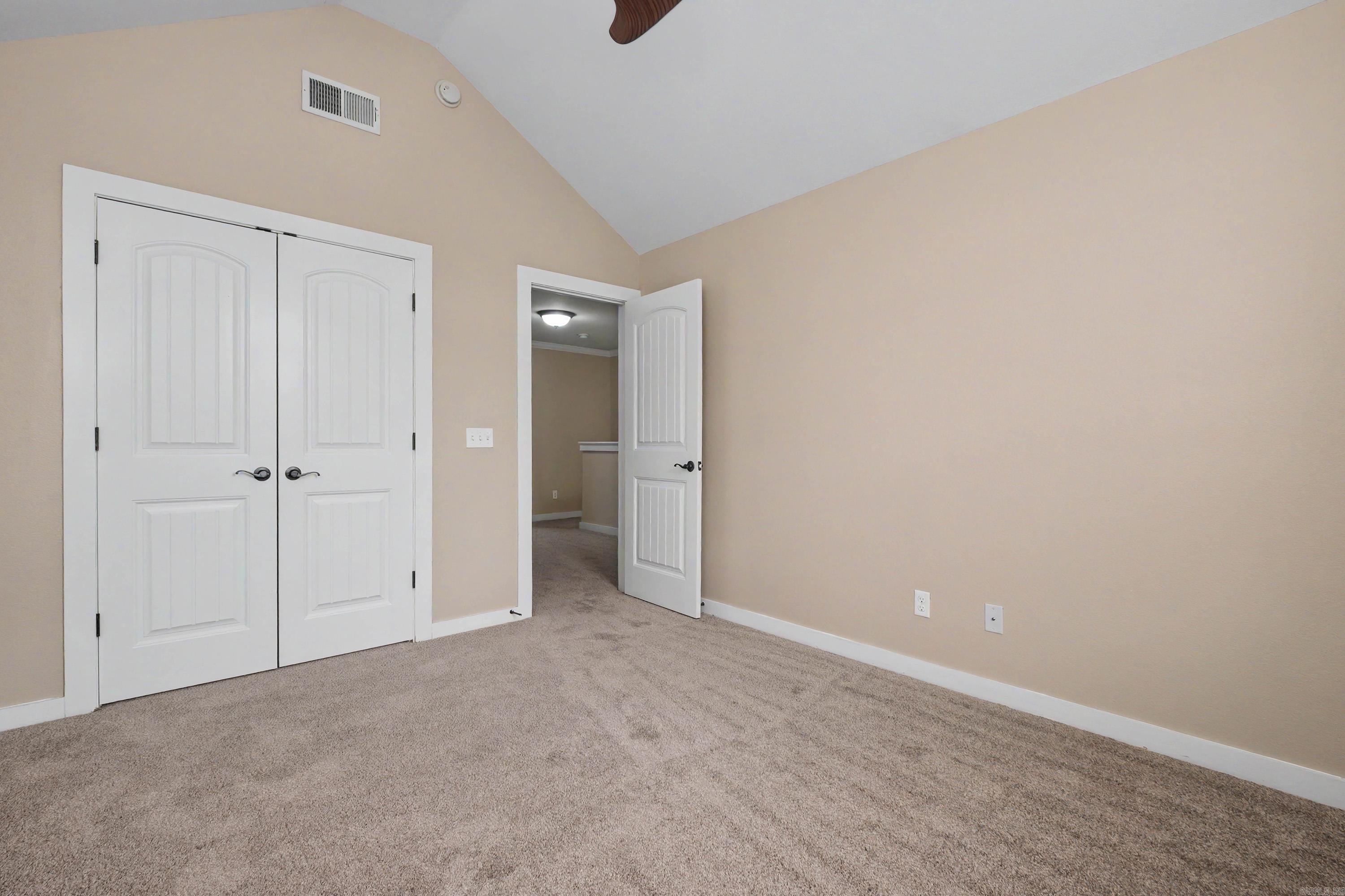 THE VILLAS - Residential