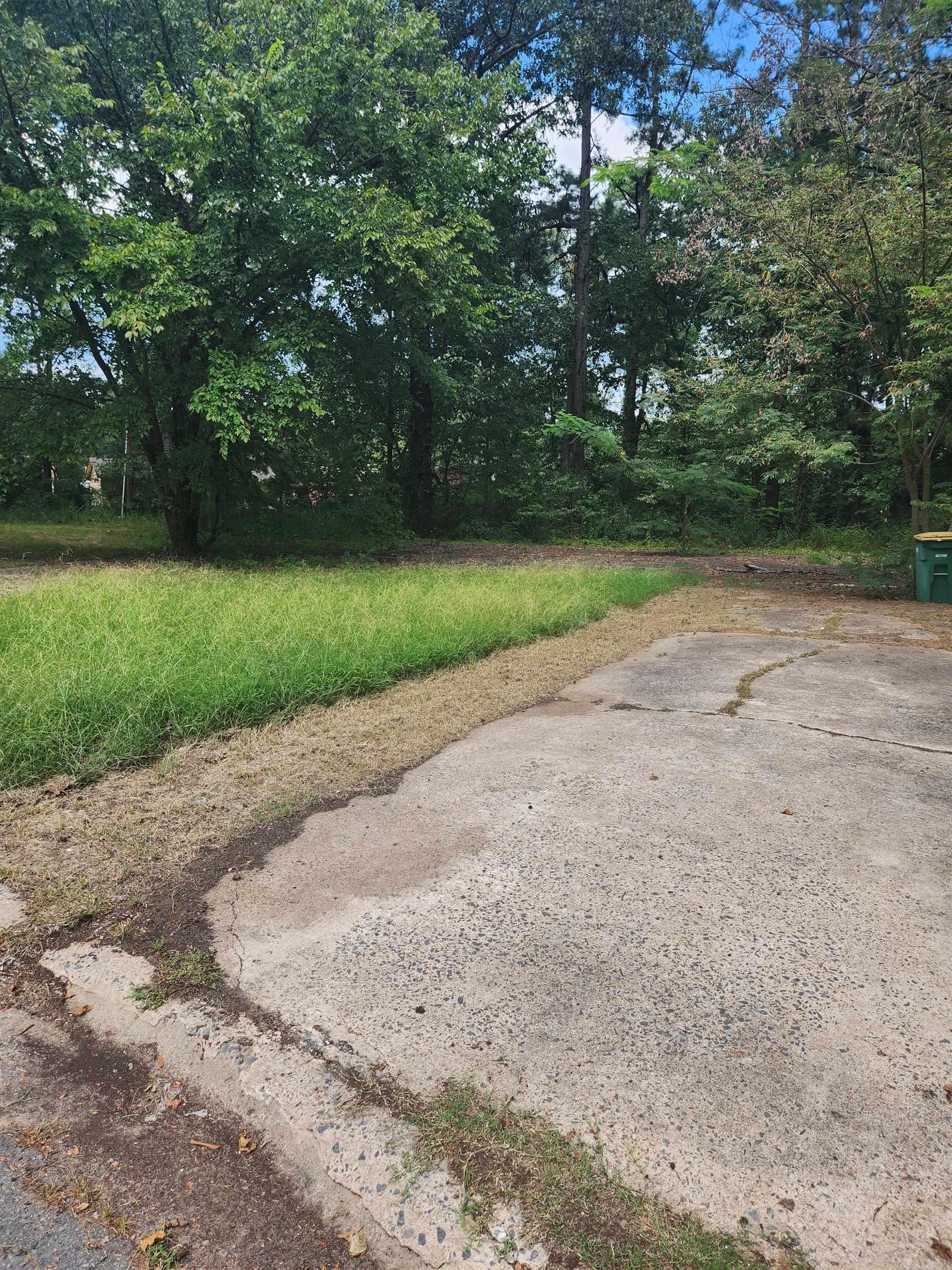 McClellan Place - Land