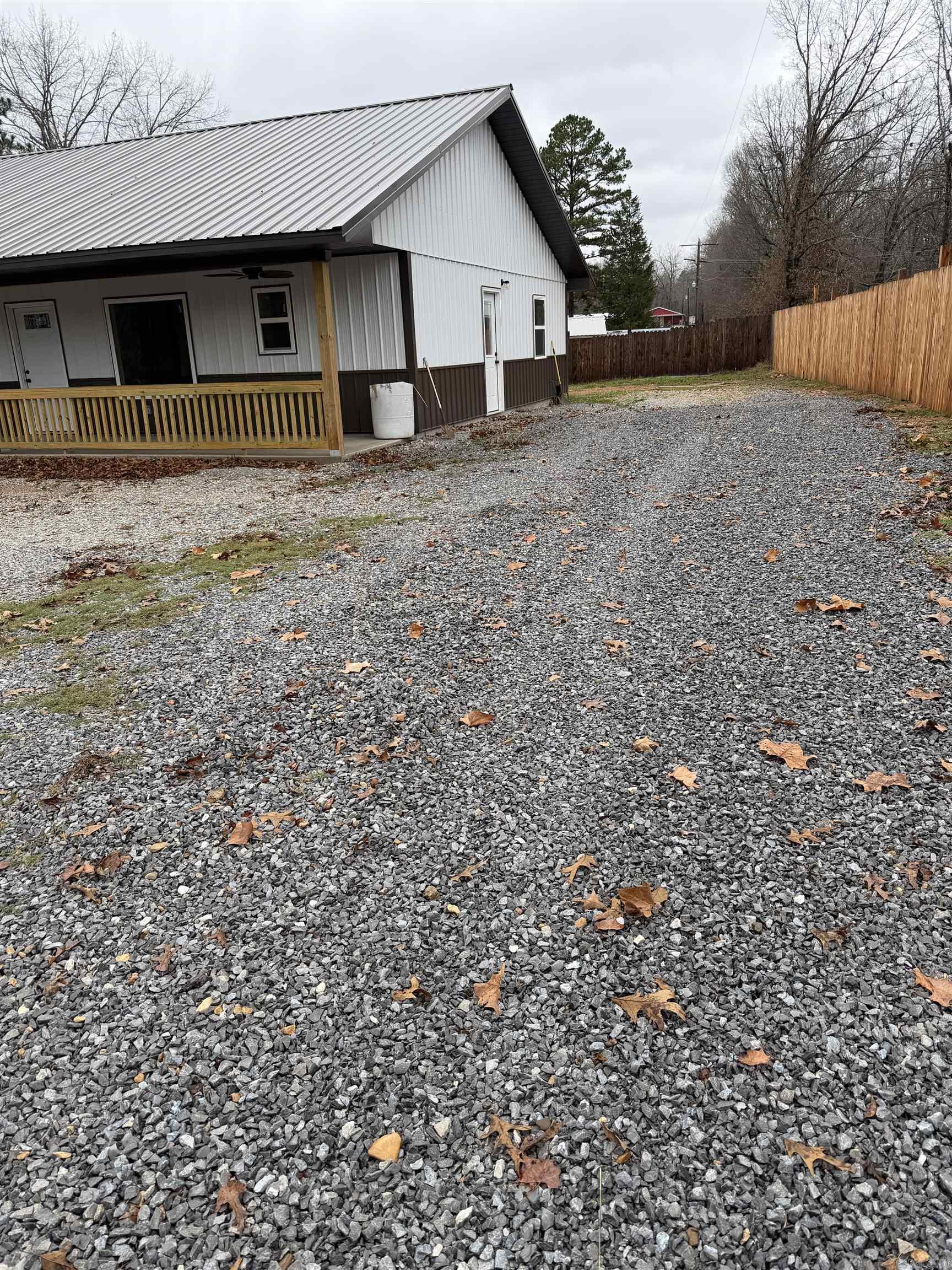 Metes & Bounds - Residential