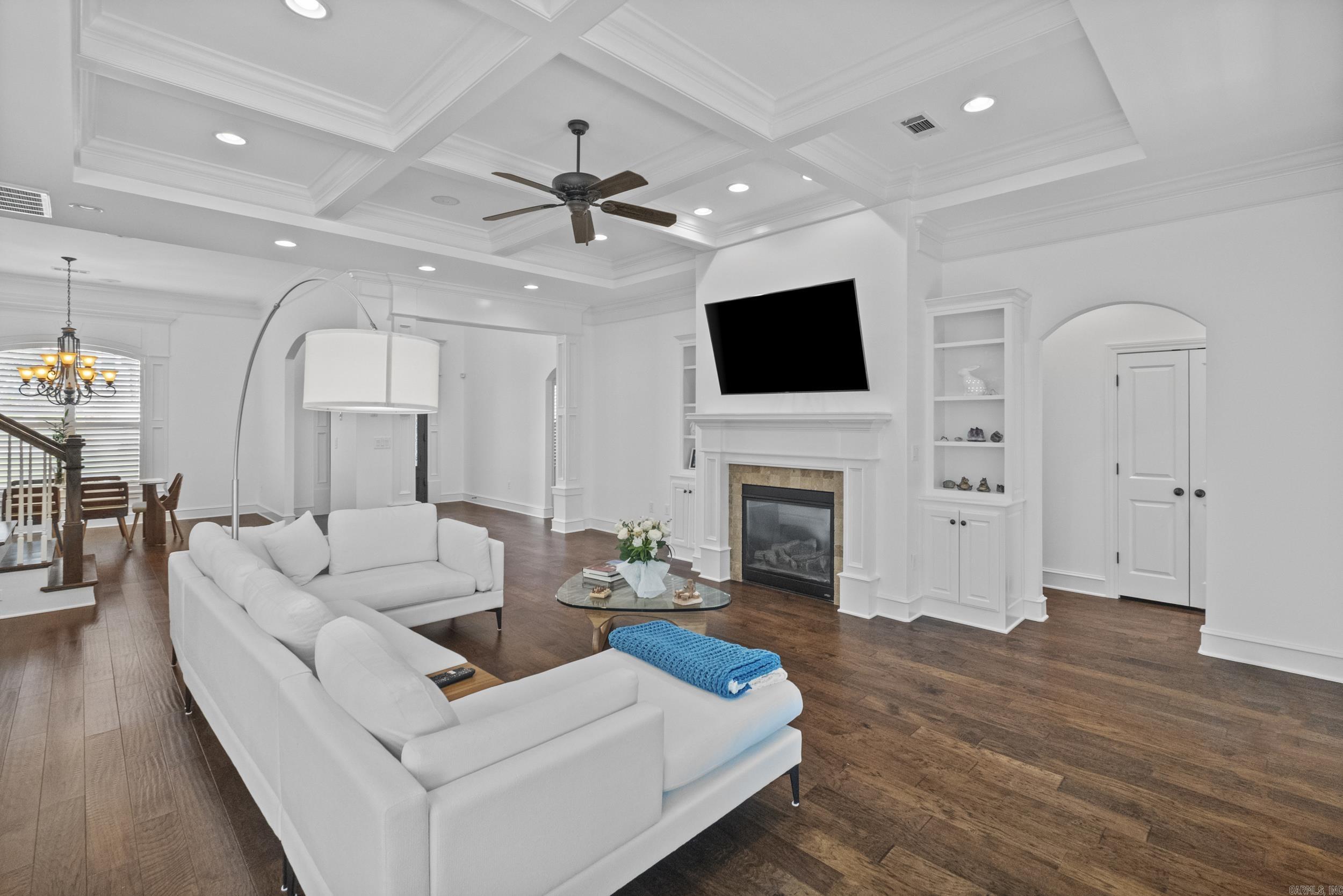 CHENAL VALLEY "MIRAMAR PLACE" - Residential