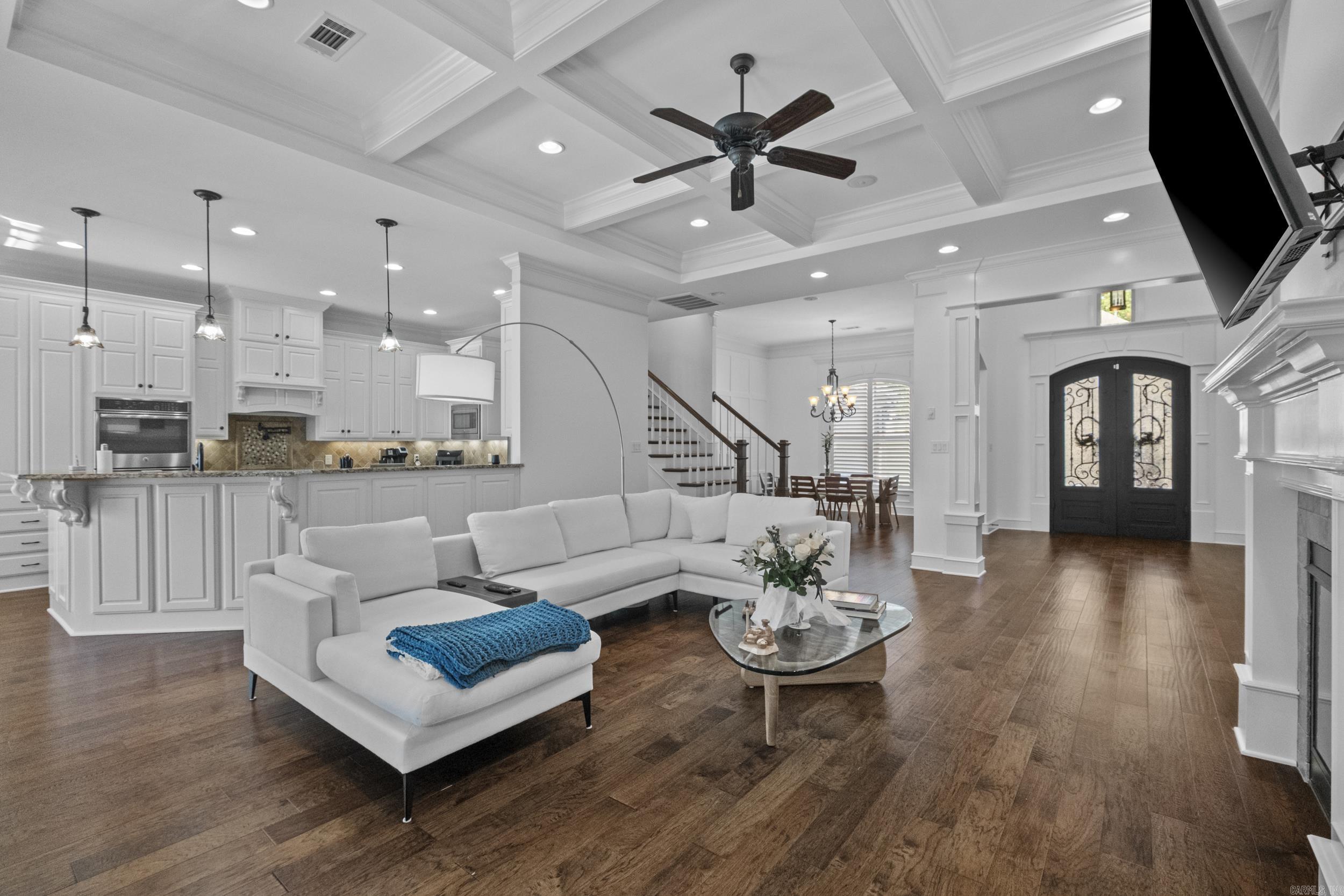 CHENAL VALLEY "MIRAMAR PLACE" - Residential