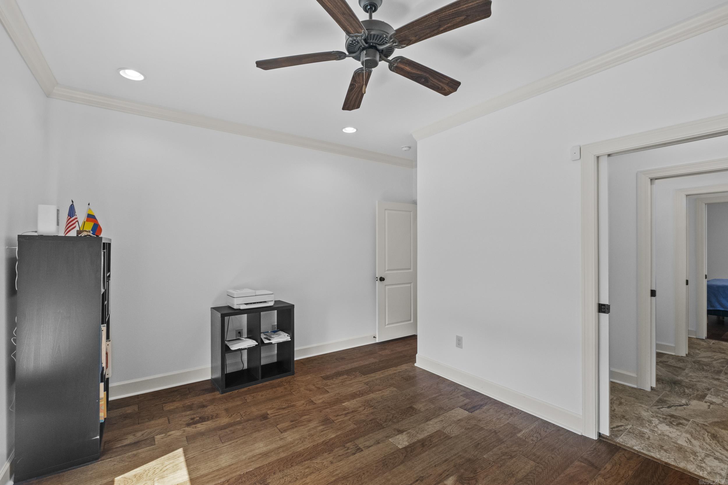 CHENAL VALLEY "MIRAMAR PLACE" - Residential