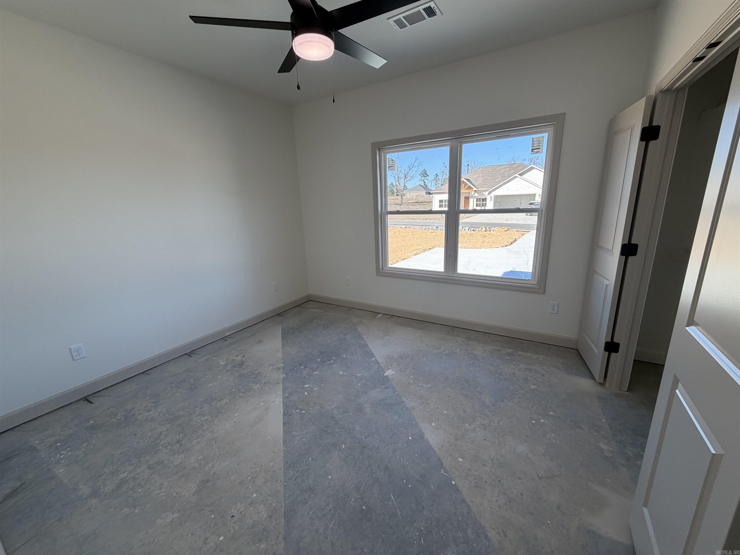 WINCHESTER ESTATES - Residential